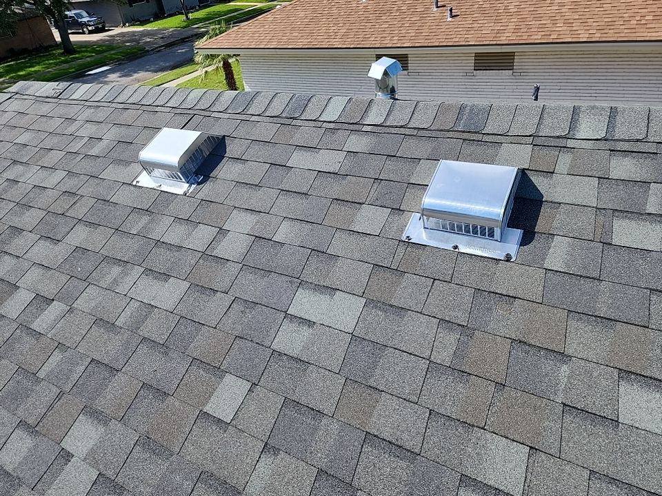 Residential Roofing Installation using Certainteed Landmark Georgetown Grey by Galvan Roofing and Construction