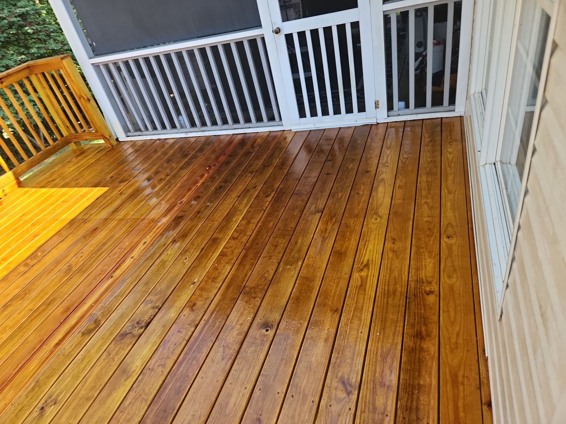 Deck using Wood Sealant by DuraSeal
