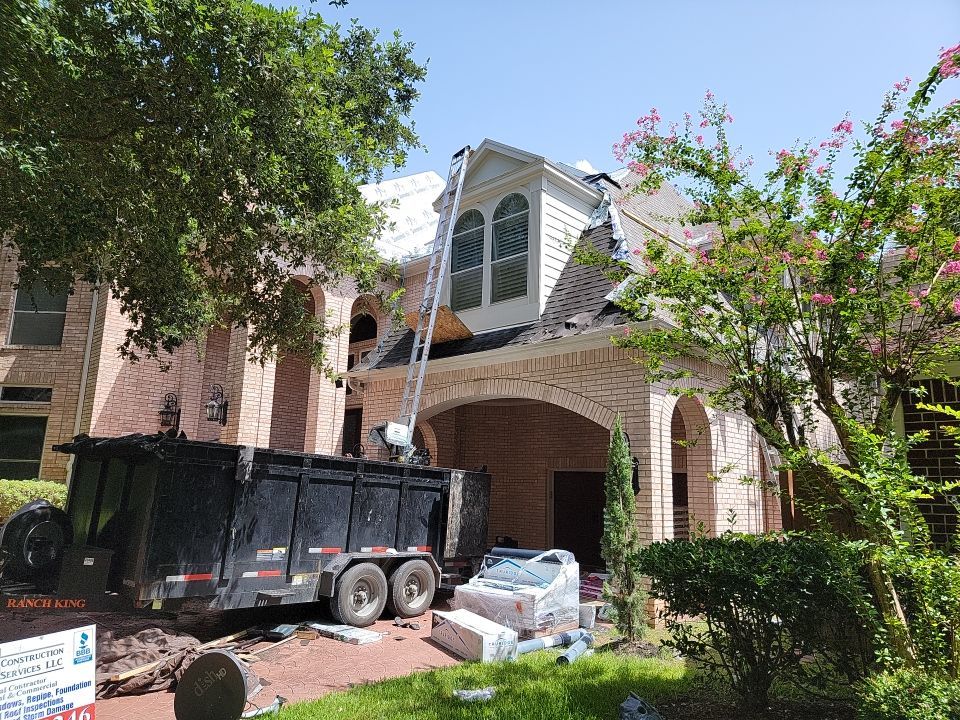 Mullings Roof Installation by O & M Construction Services