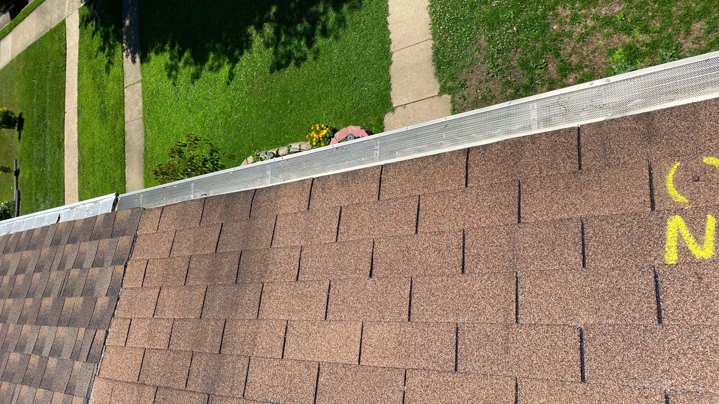 Springfield: CertainTeed Landmark Pro Designer Shingles in Max Def Pewterwood by RM Banning, Inc.