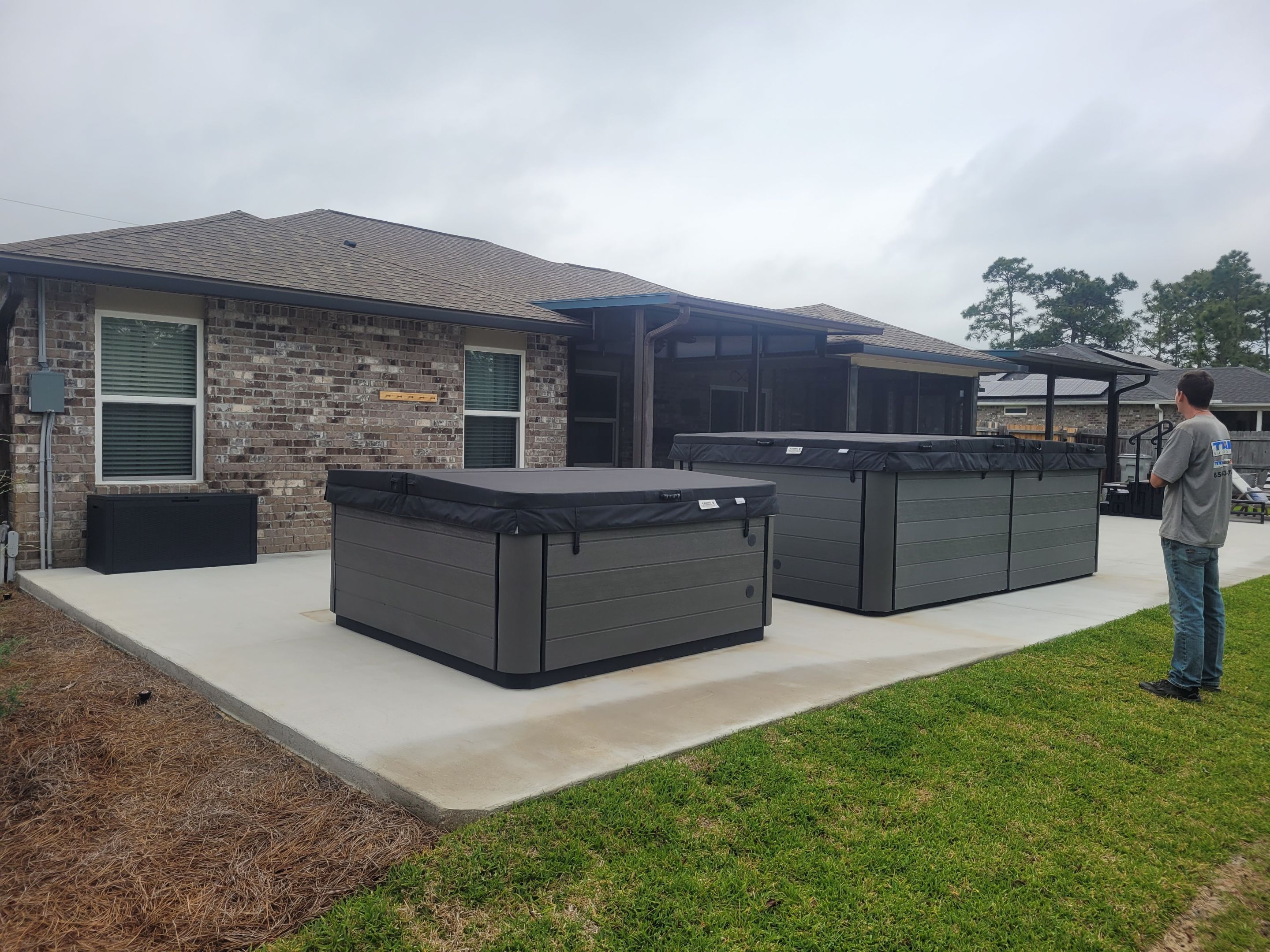 Large Screen Room & Patio Cover in Navarre by Titan Sunrooms