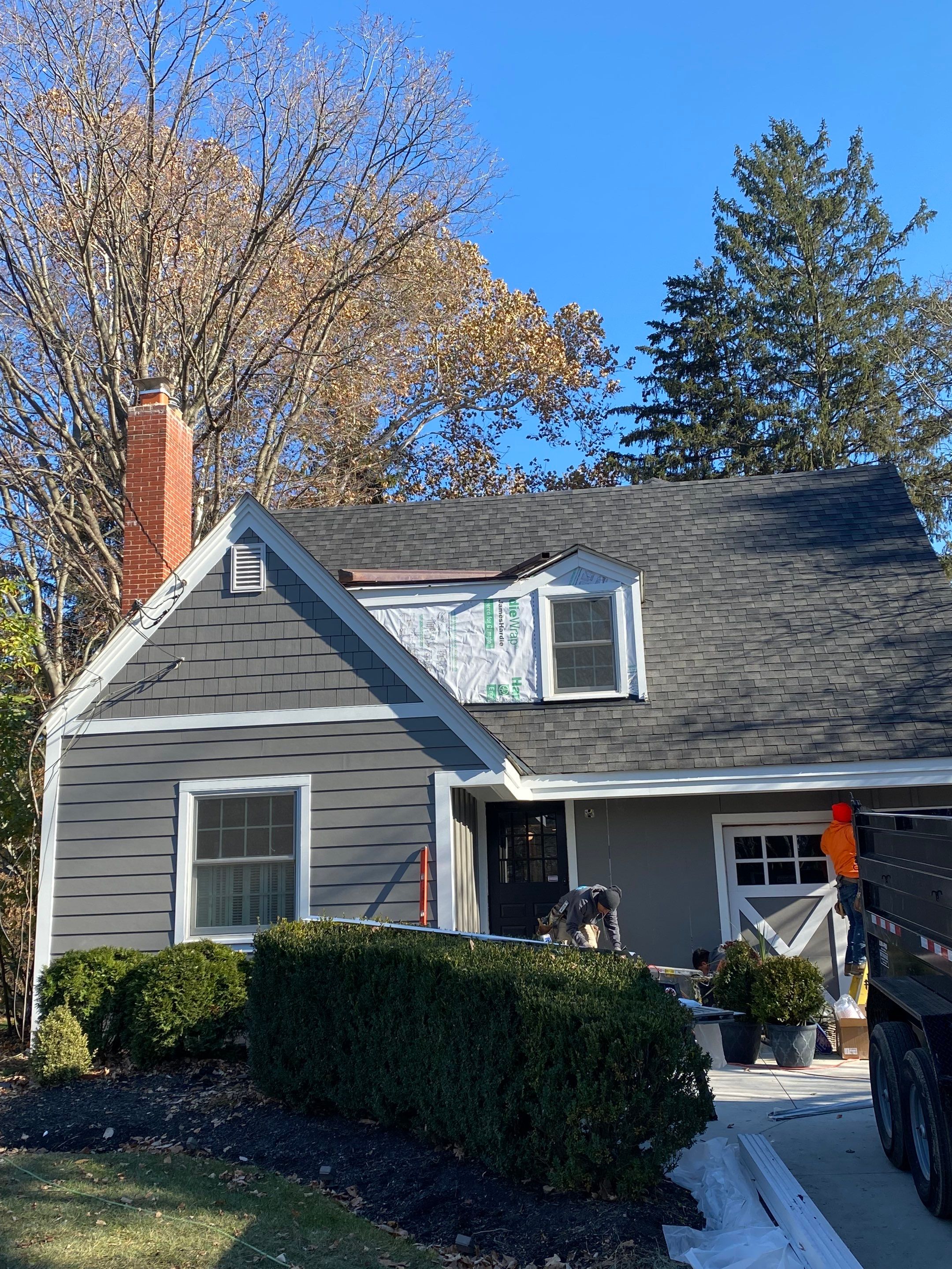 James Hardie Fiber Cement Siding and Certainteed Landmark Pro Roof Installation by Best Roofing & Siding Company