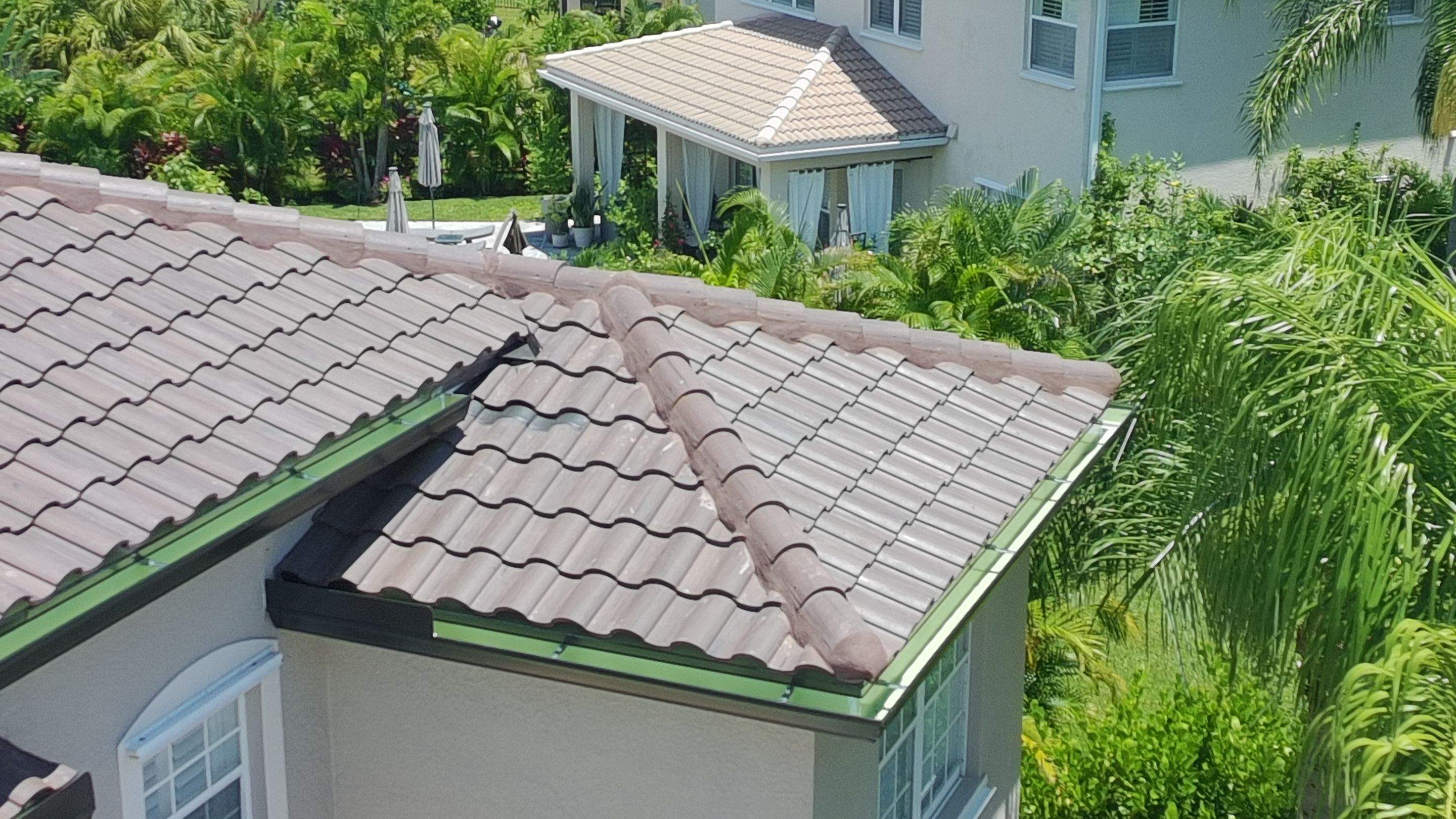 Concrete Tile Replacement in Botanica Lakes by International Roofing