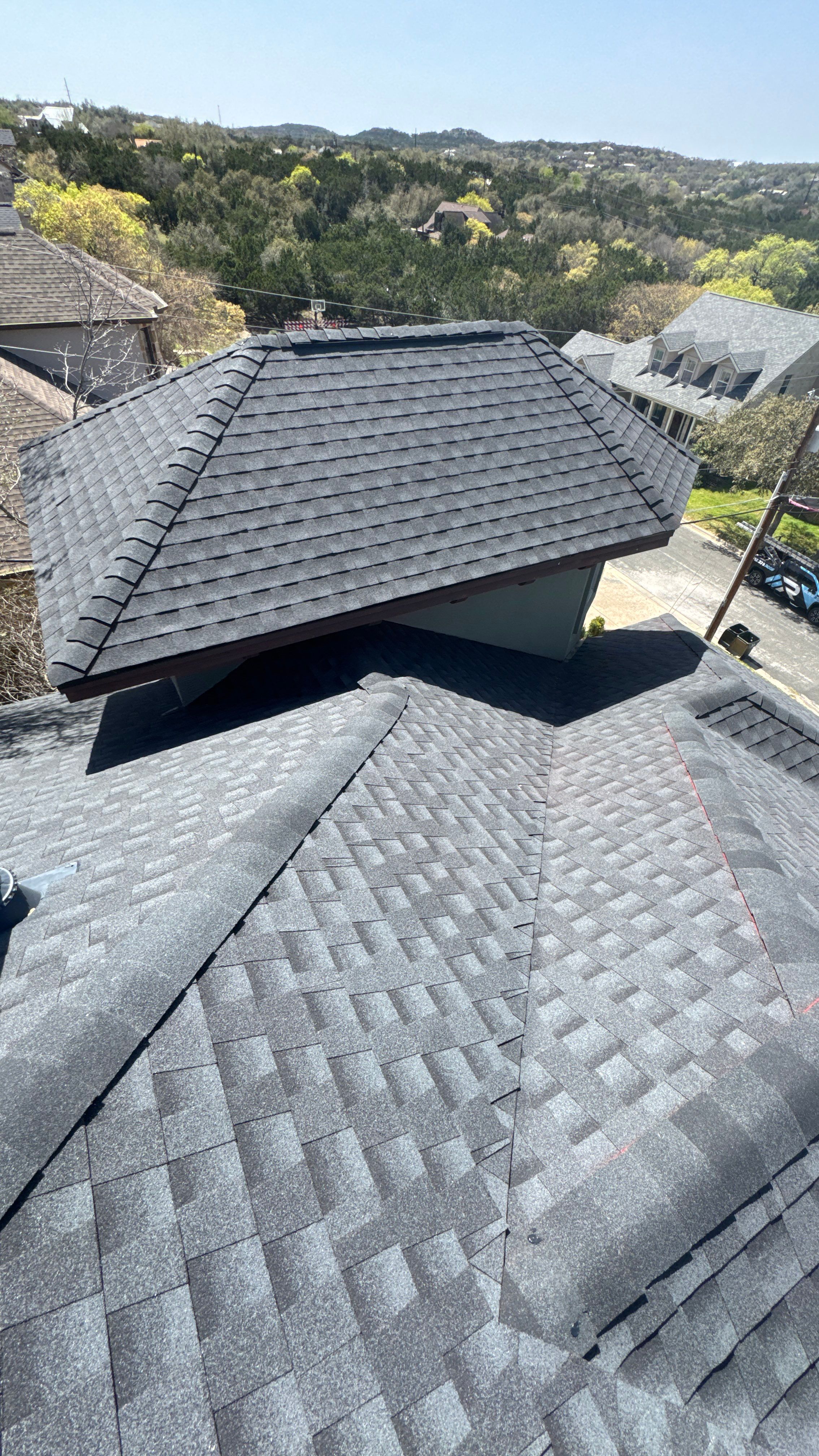GAF HDZ - Charcoal by Elite Roofing LLC