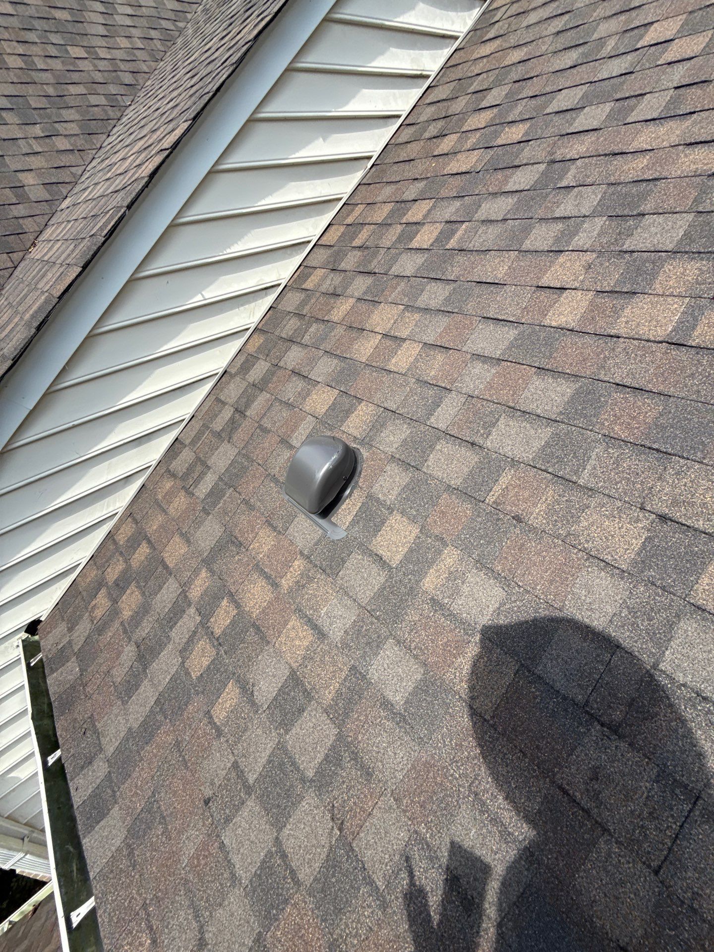 Fairfax station: Residential Roof with CertainTeed Landmark Pro in Max Def Shenandoah  by RM Banning, Inc.