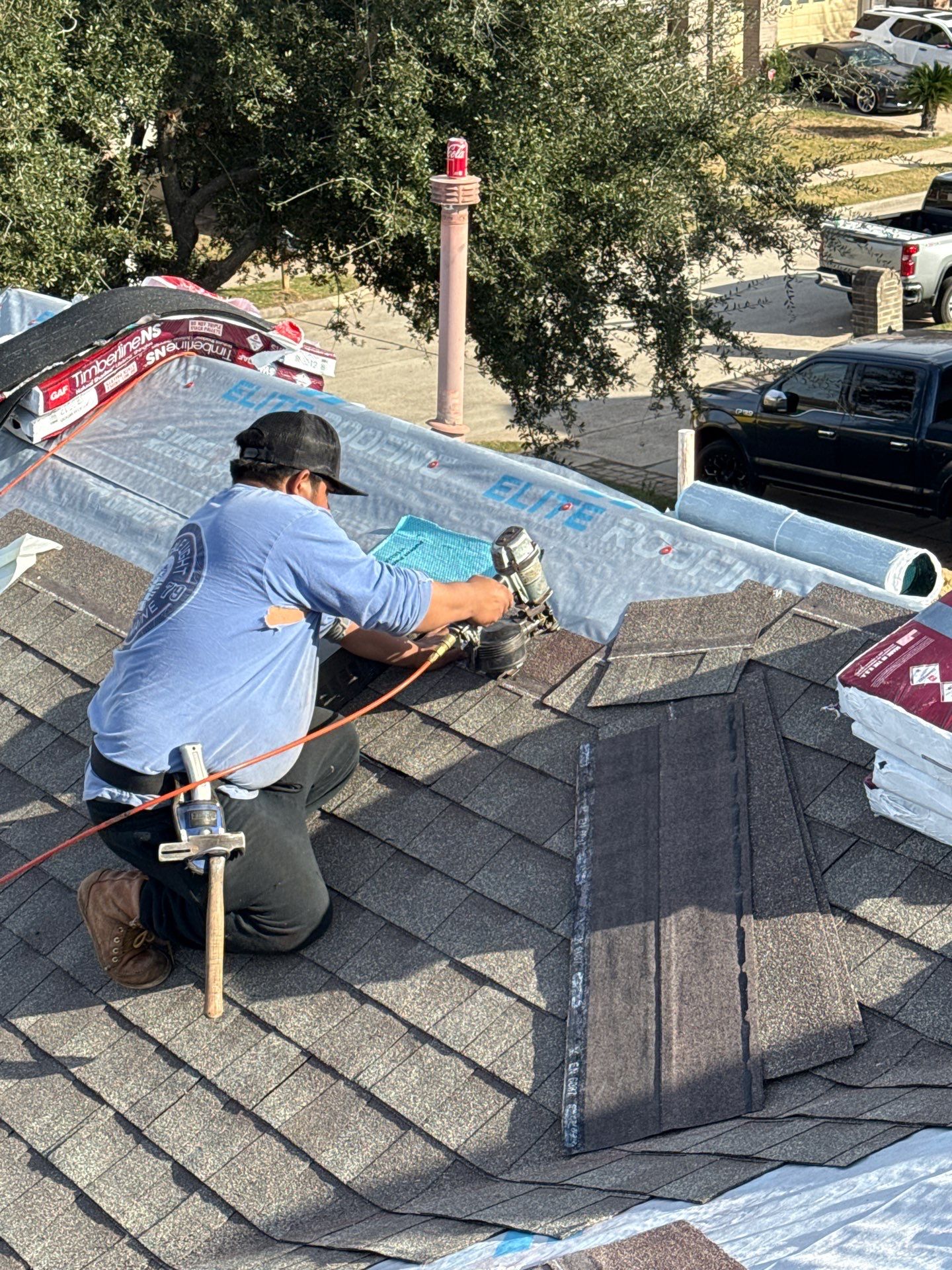 GAF Natural Shadow - Weathered Wood by Elite Roofing LLC