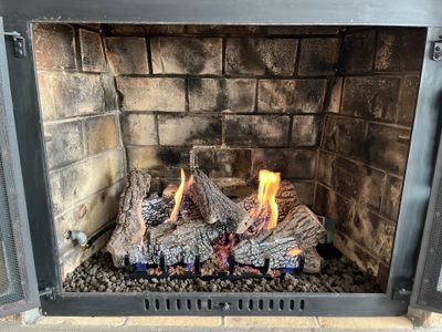 Gas Logs in Hampton