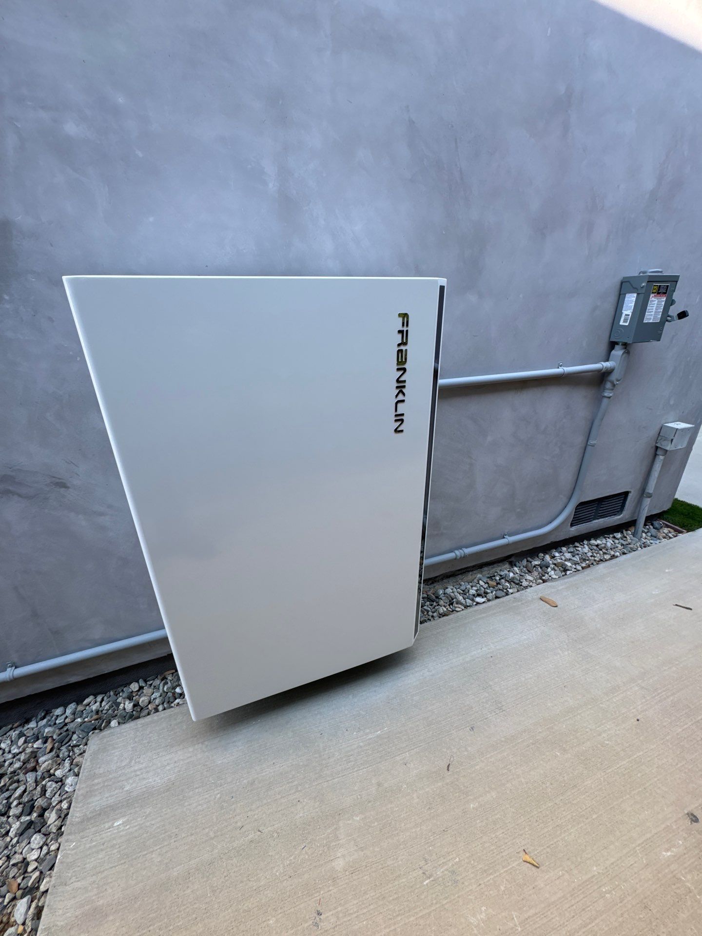 Los Angeles 25-Panel Solar and FranklinWH Battery Storage System Installation by AWS Solar