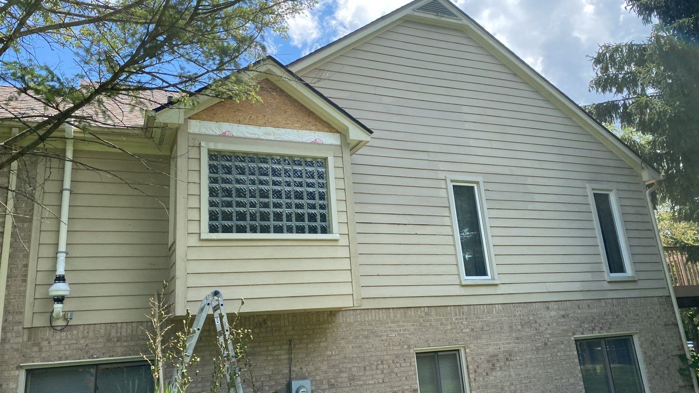 Siding Replacement using CertainTeed Monogram D5 Clapboard by 180 Contractors