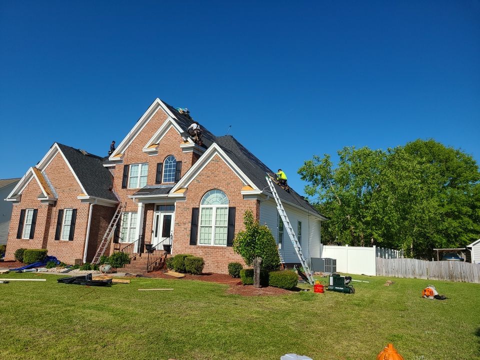 Residential Roofing Installation using High Grade Asphalt Shingles by Carolina Trophy Roofs