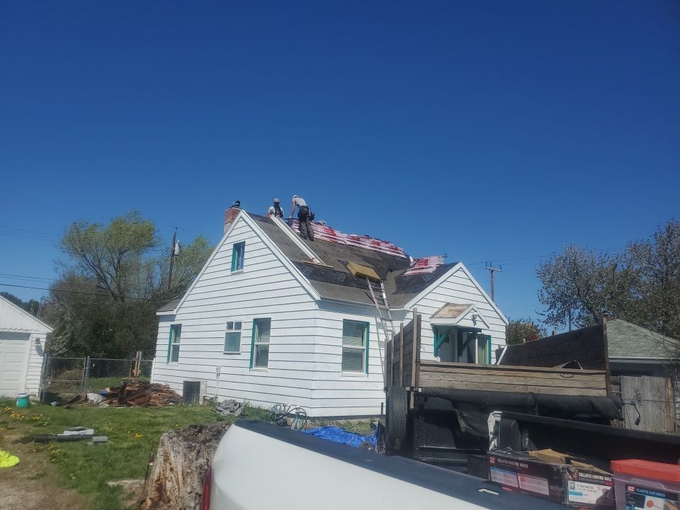 Boise Idaho Cottage Residential Roofing Installation using Owens Corning by ID Roofing LLC