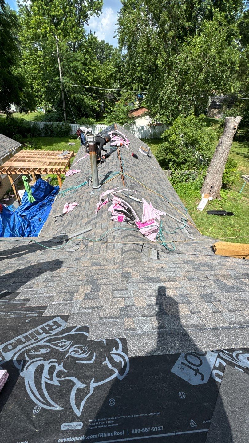 Roof Replacement using Owens Corning Peppercorn by 180 Contractors
