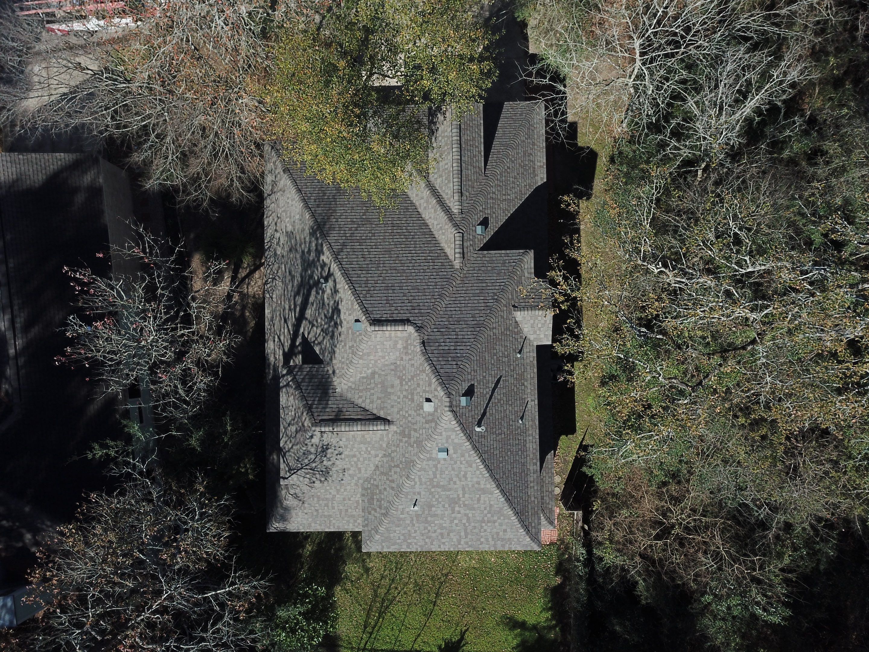 OC Duration Driftwood by HHH Roofing & Construction