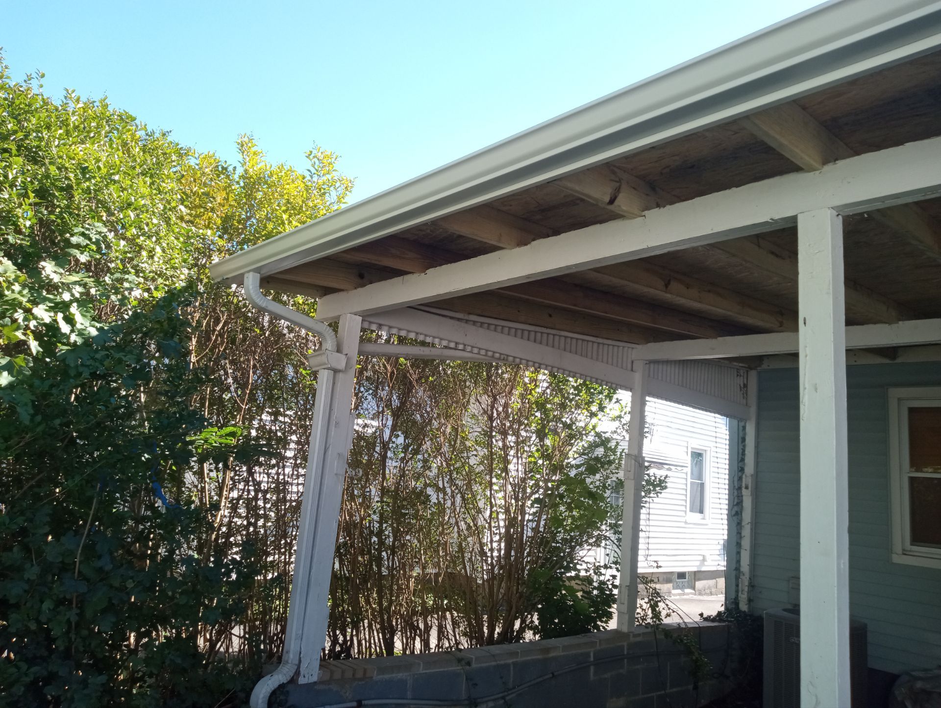 Steven Glas by Silver Leaf Contracting 