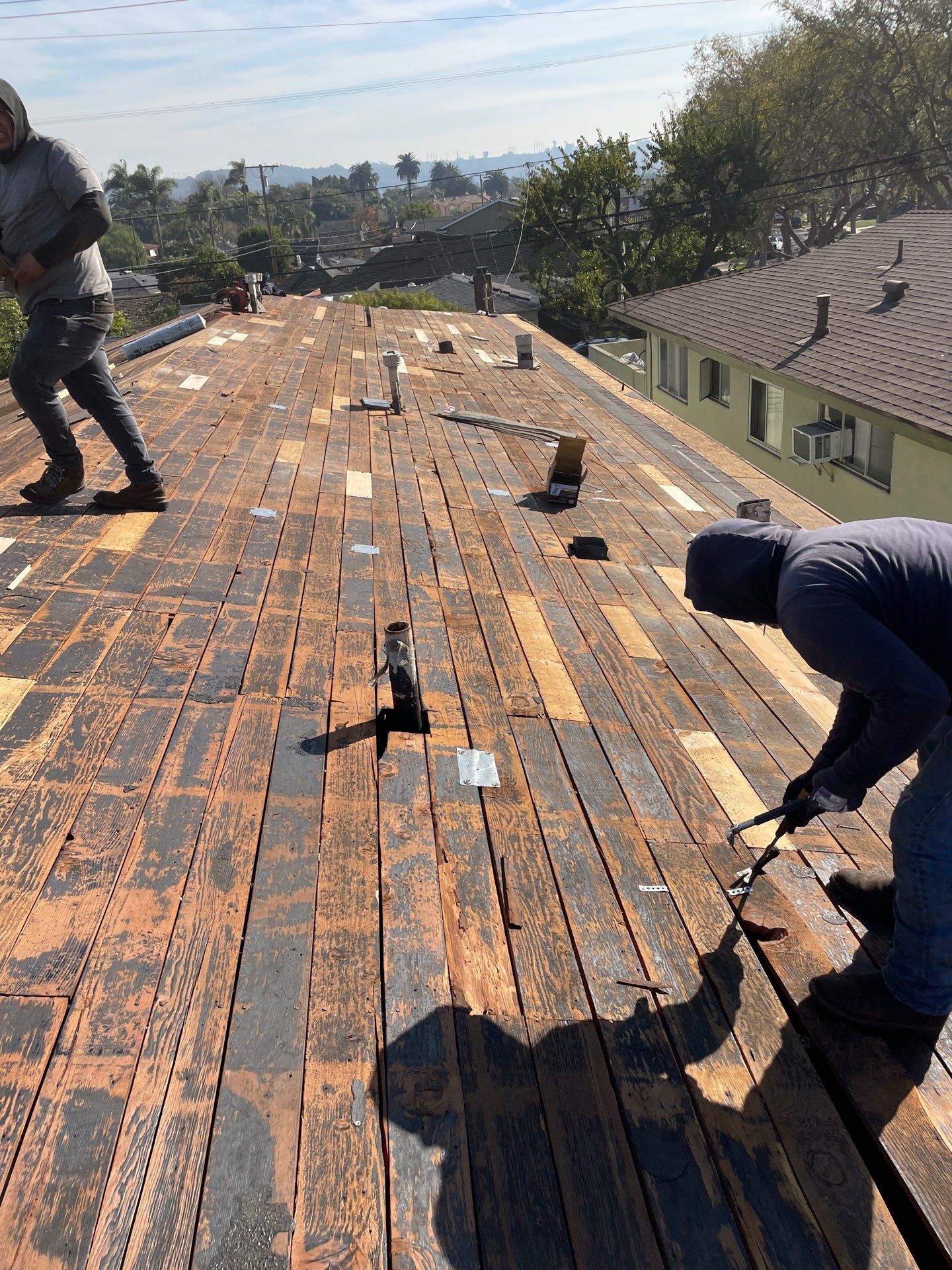 NEW ROOF: Apartment Building in Culer City by Hull Brothers Roofing
