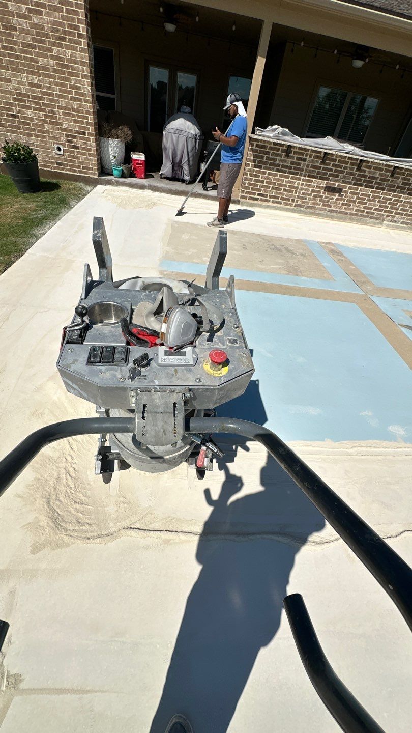 Windborn, Schertz by TORO Garage Co