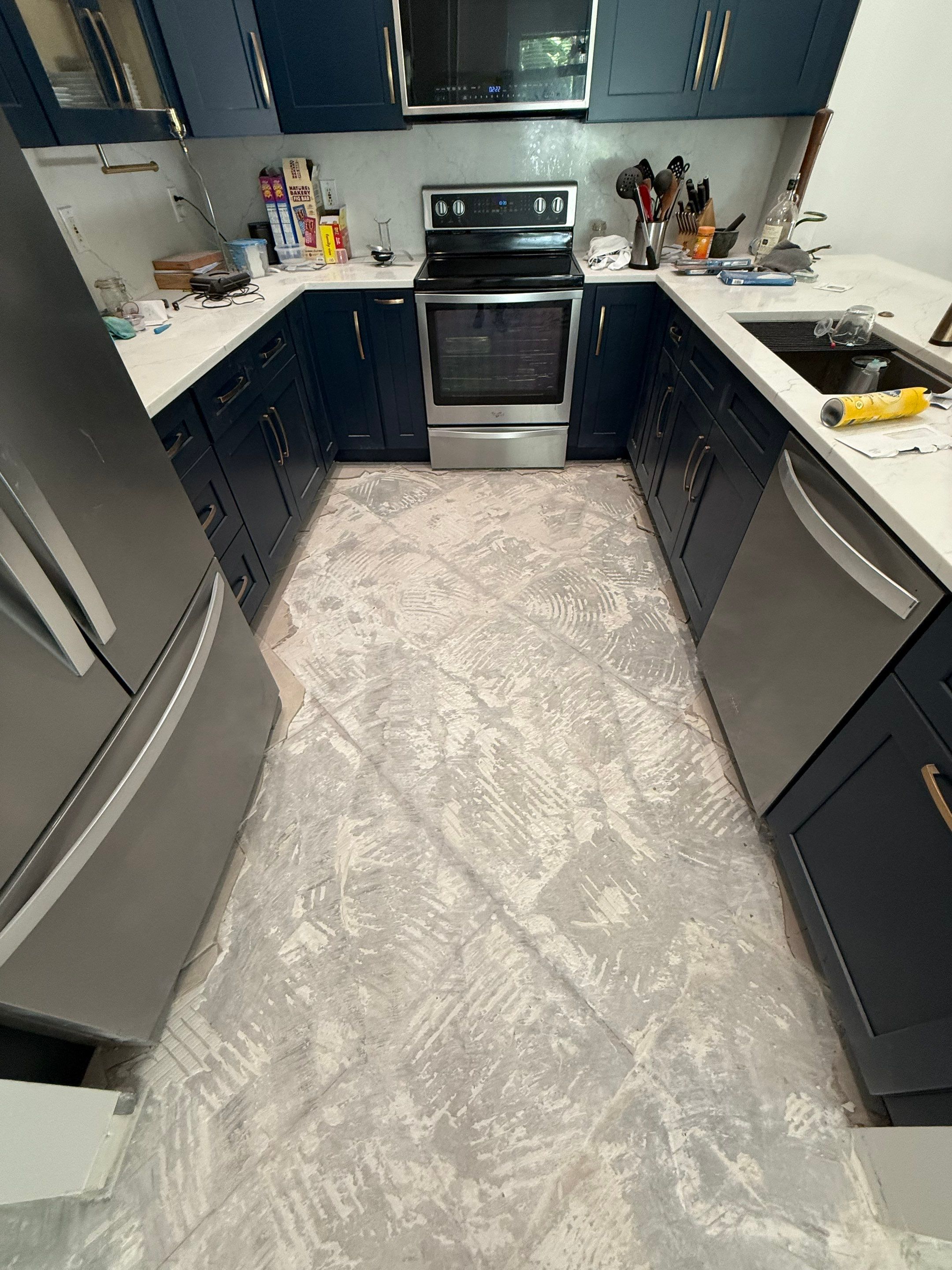 Master Bathroom, Main Floors & Powder Room - Delray Beach by Hevi Tile