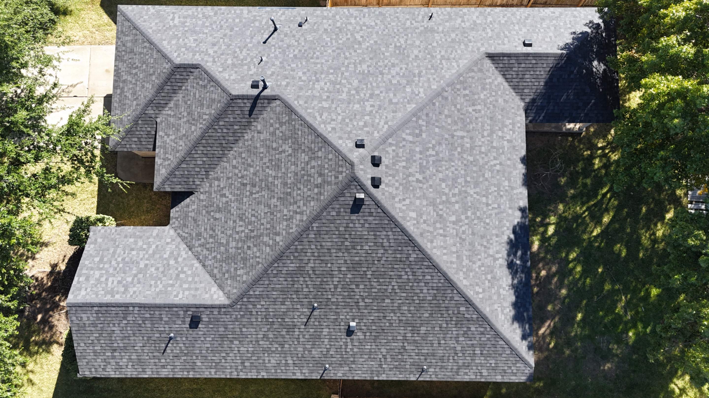 Onyx Black - Owens Corning TruDefinition Duration  by RoofsOnly.com