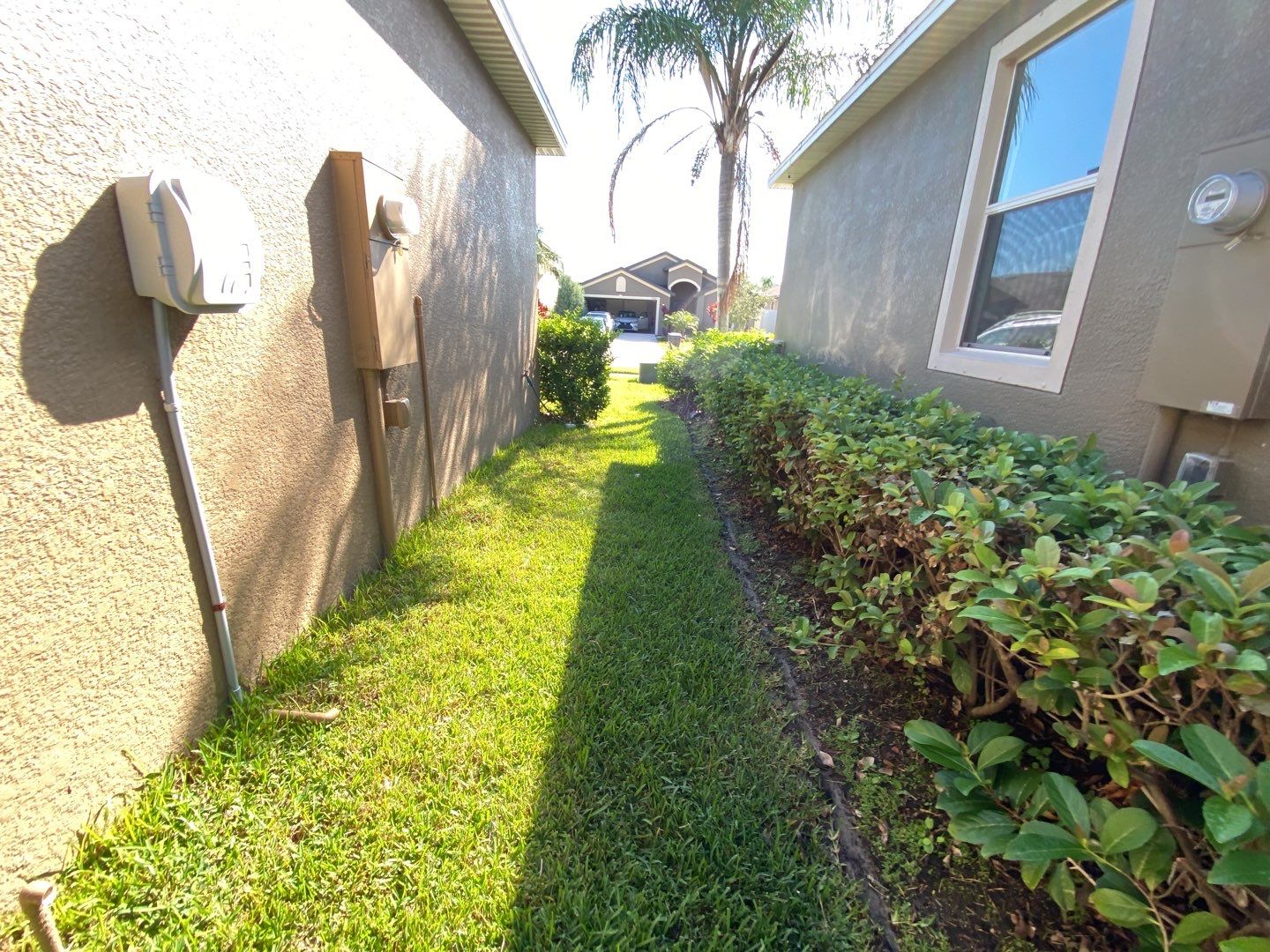 Riverview, FL 6 ft. White Vinyl Privacy Fence  by Asap fence and gates, LLC