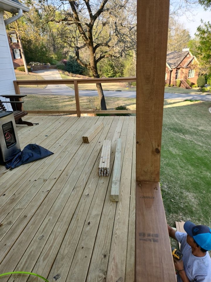 Shades Pointe Lane - Deck Installation  by Pillar and Pine