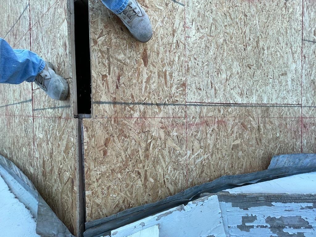 Certainteed Landmark Solaris shingle job at Merced Fairgrounds by Straight Edge Roofing Inc