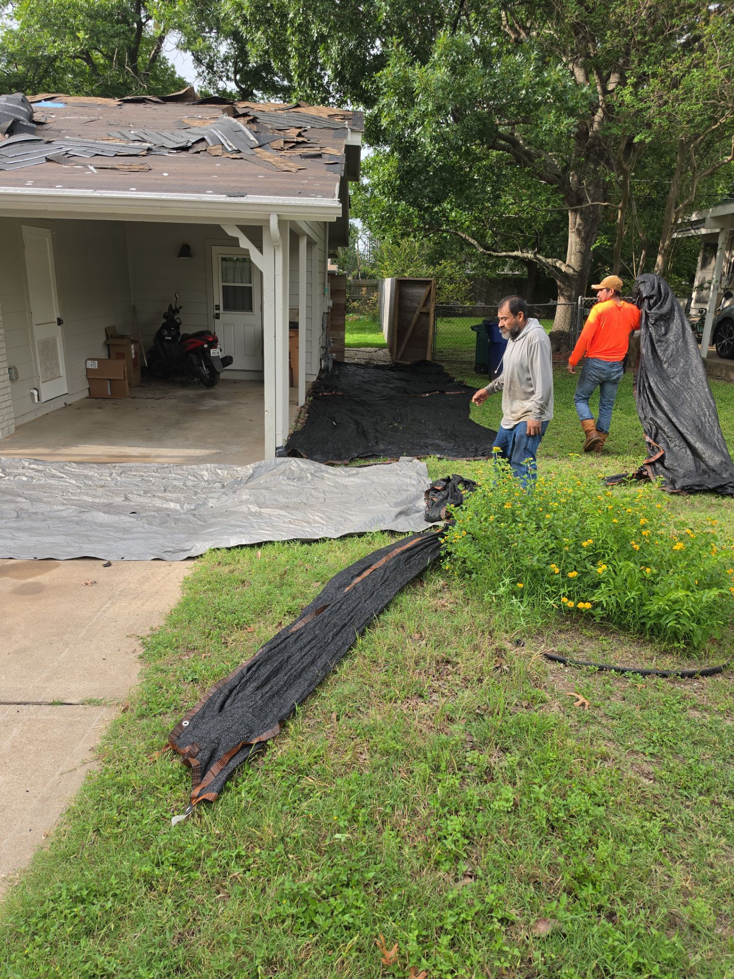 Three differnt roofs on one house... ONE ROOFER by REPS OF TEXAS