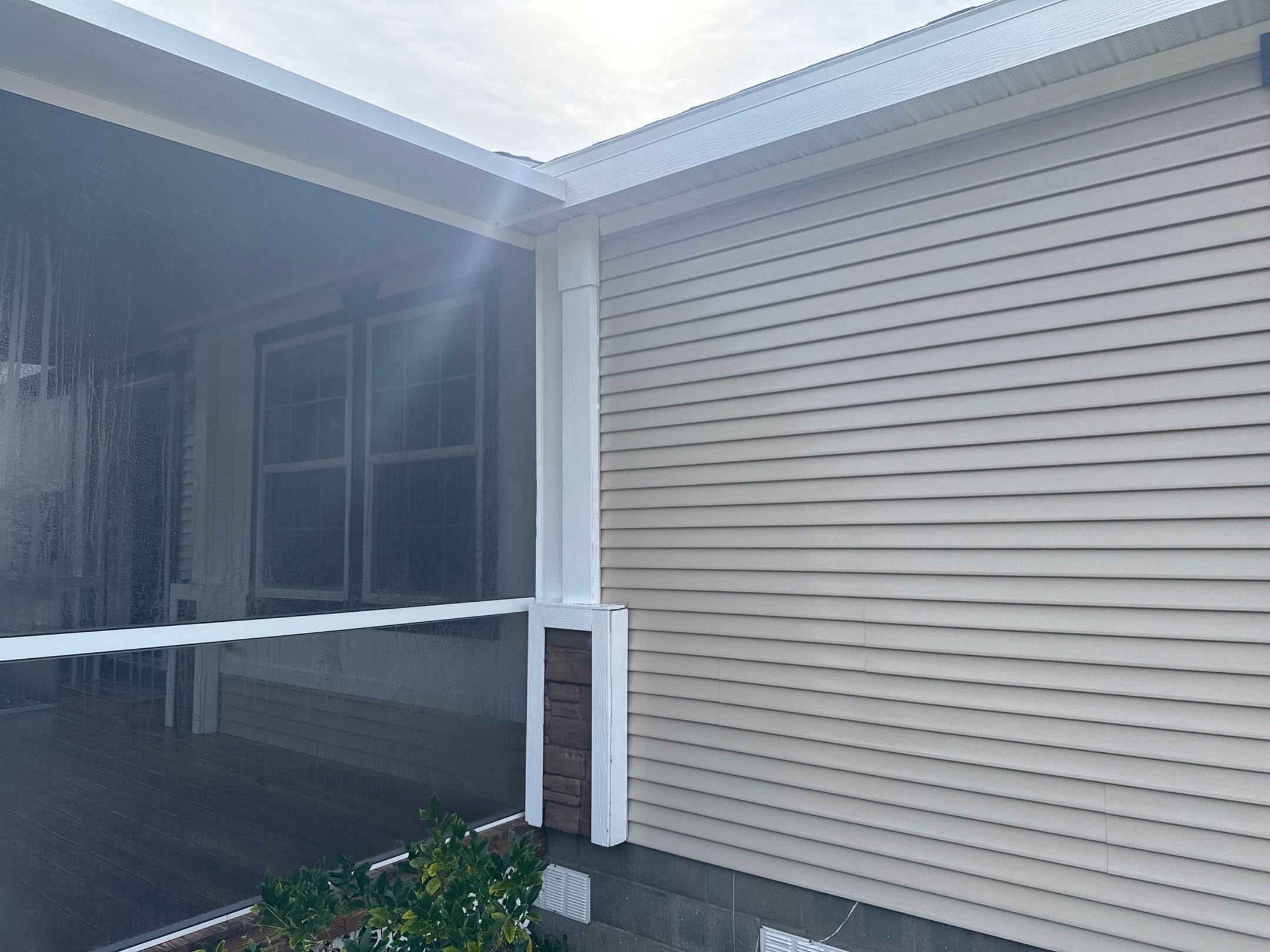 House Wash & Porch Cleaning in Homestead Property, Parrish, FL | Sunshine AquaWash by Sunshine AquaWash