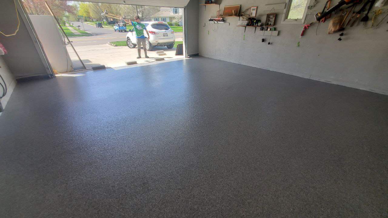 Briar Garage Bloomington by Loud Bros