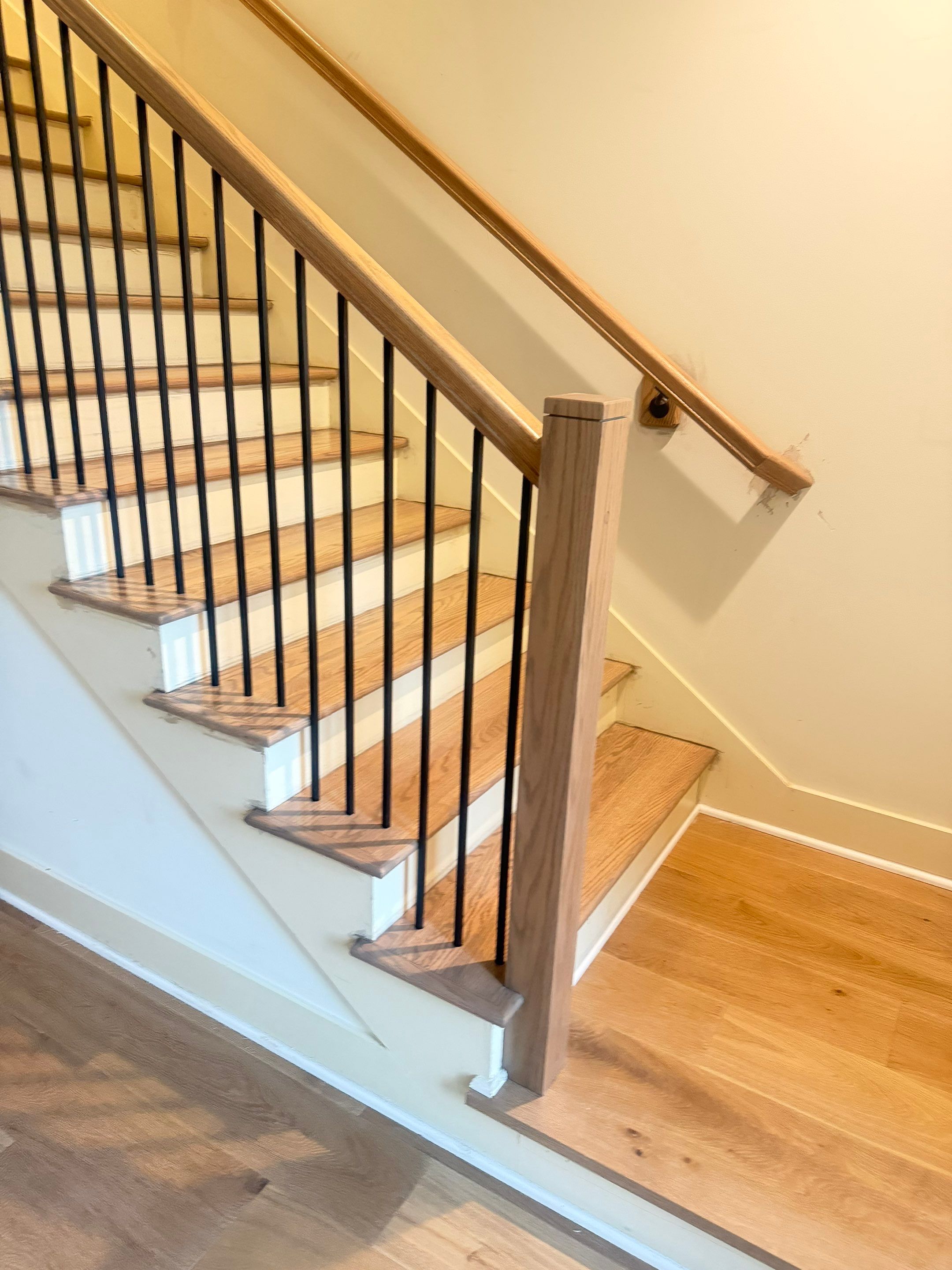 White Oak Hardwood and Checkerboard Tile Installation by Footprints Floors of Nashville
