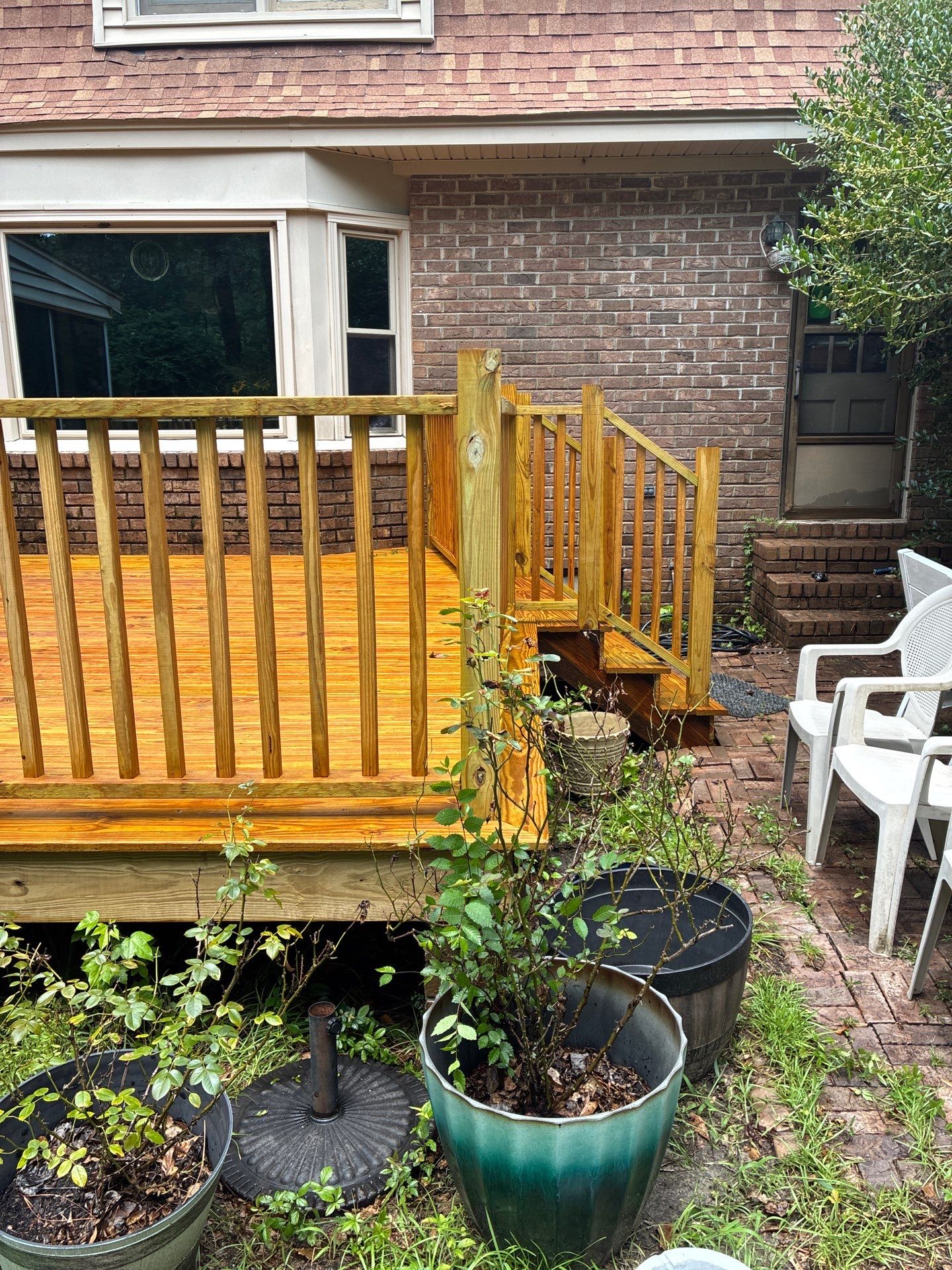 Deck using Wood Sealant by DuraSeal
