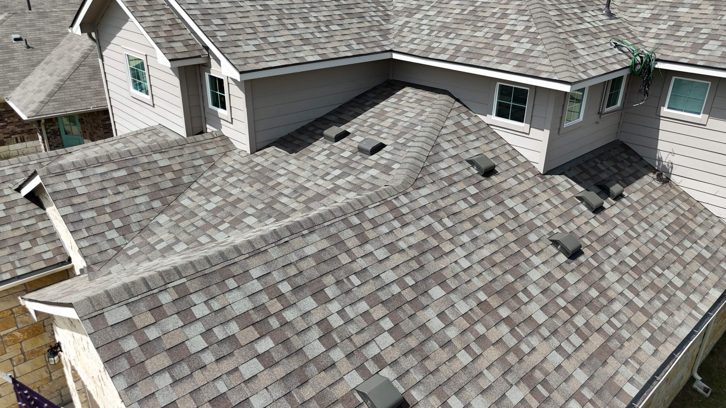 Driftwood - Owens Corning TruDefinition Duration by RoofsOnly.com