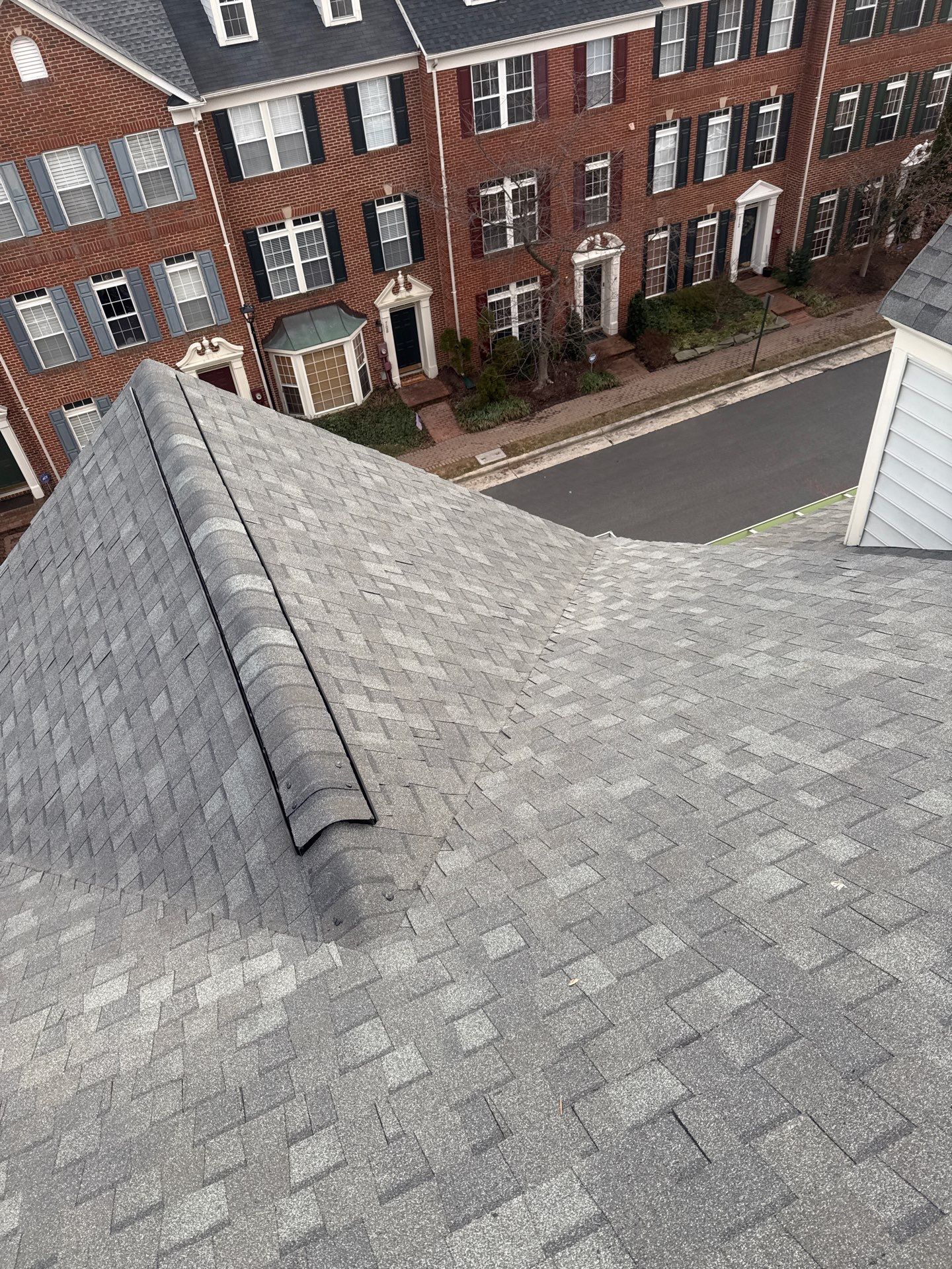 Alexandria: Residential Roof Replacement with CertainTeed Landmark in Georgetown Gray by RM Banning, Inc.
