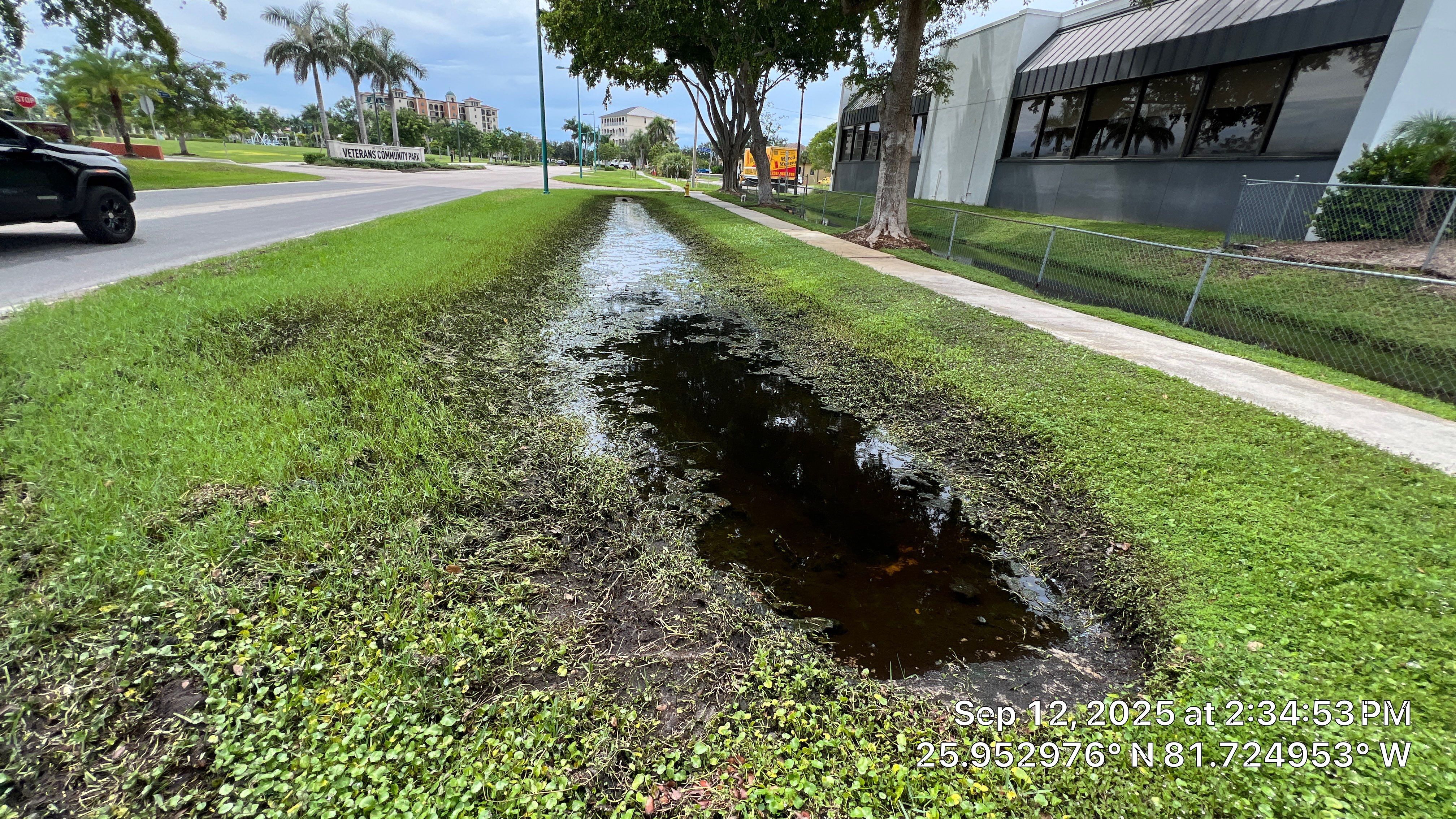 Culvert Cleaning at Bank of America on Marco by APS Power & Water