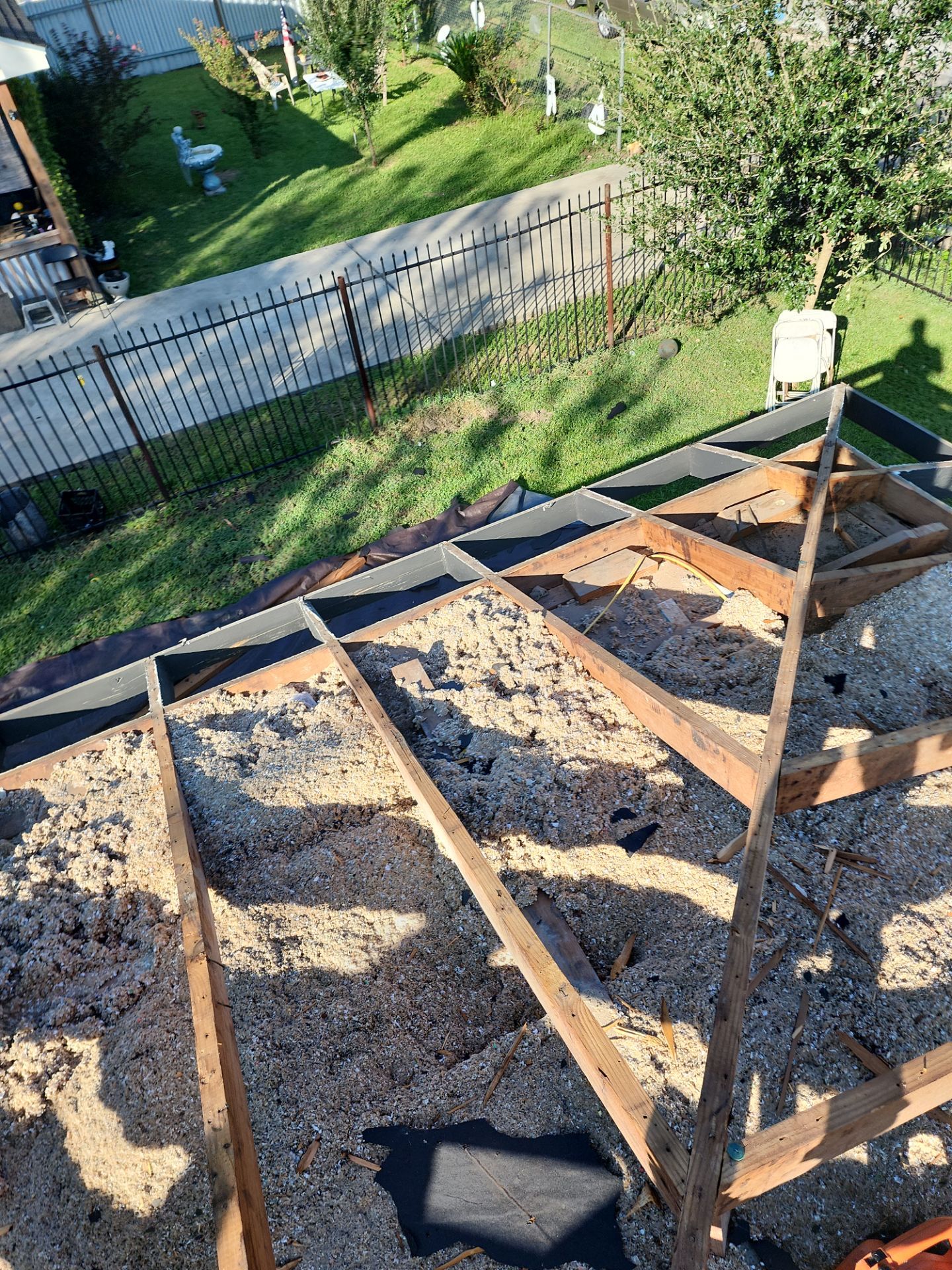 Residential Roofing Installation using Owen's Corning Duration (Lifetime) Shingles by Roof Repair Company
