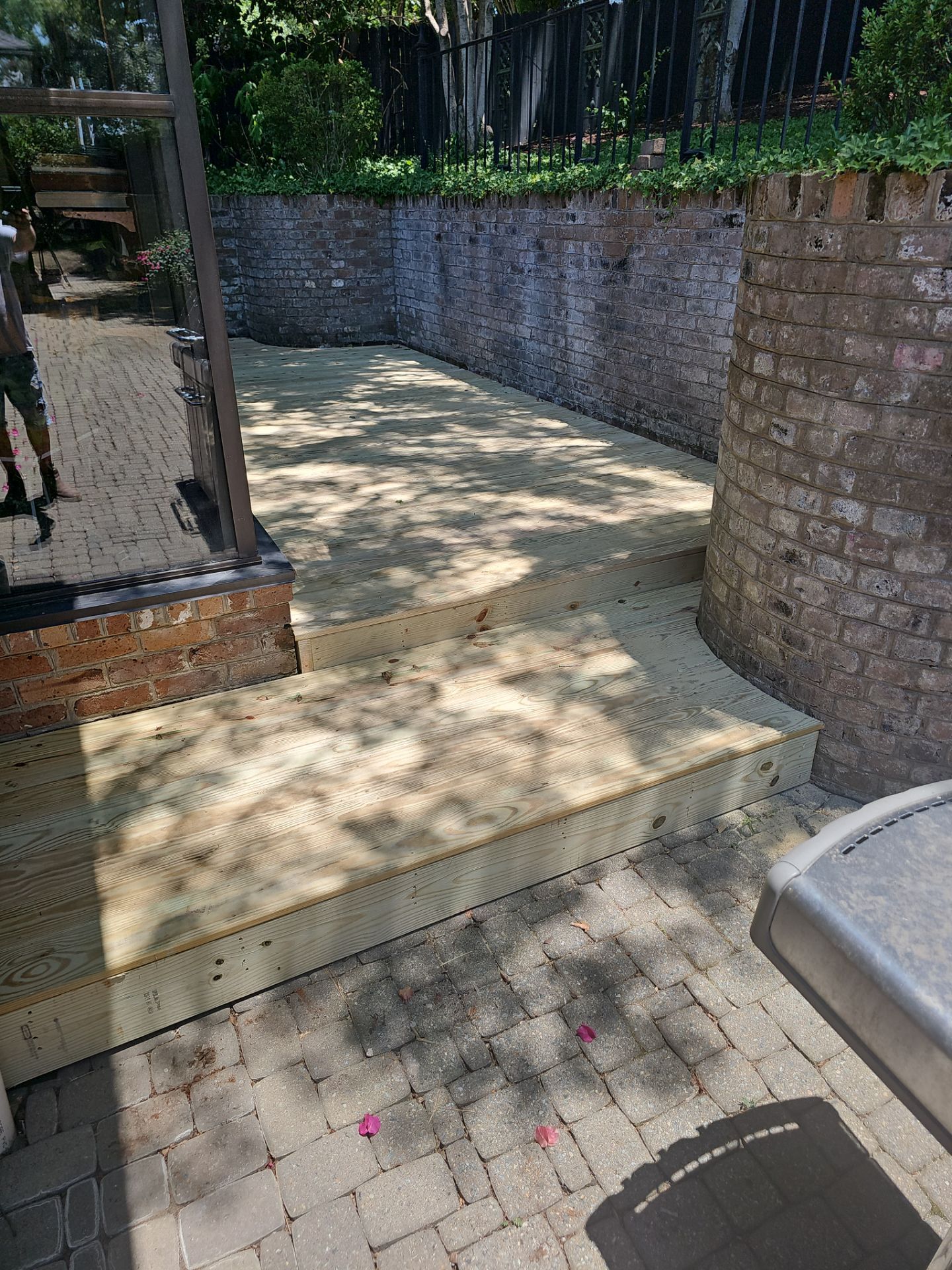 Custom Curved Deck Build – Residential by Billy Weatherspoon Contractor