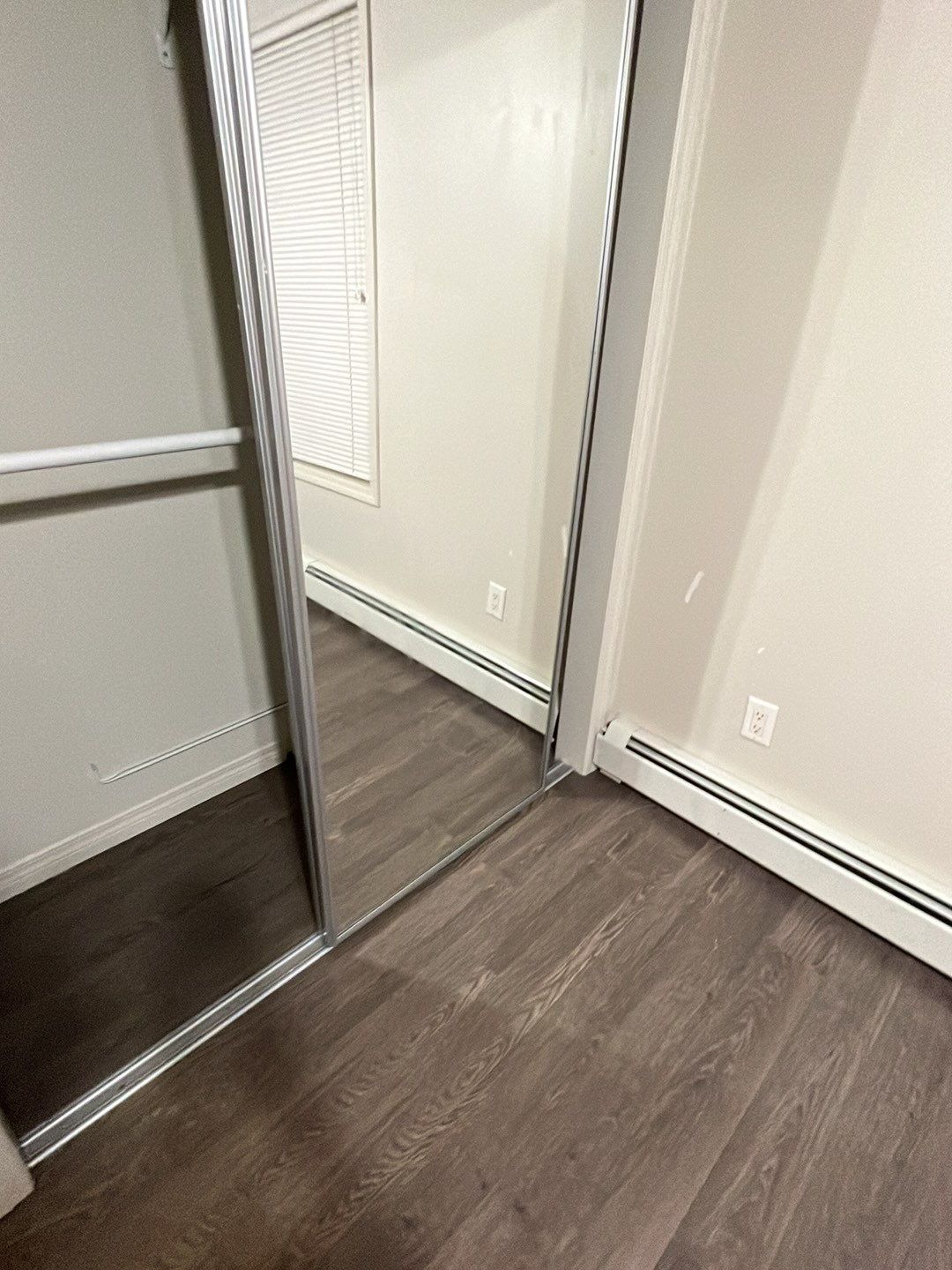 Moveout Clean - Very dirty by Tidyups Cleaning Service Inc