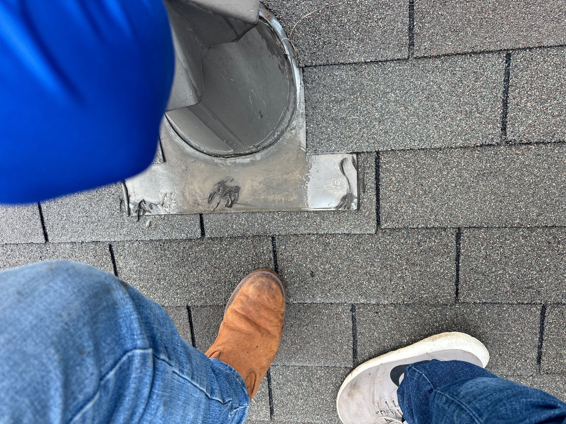 Hail Damage using Owen's Corning Duration (Lifetime) Shingles by Roof Repair Company