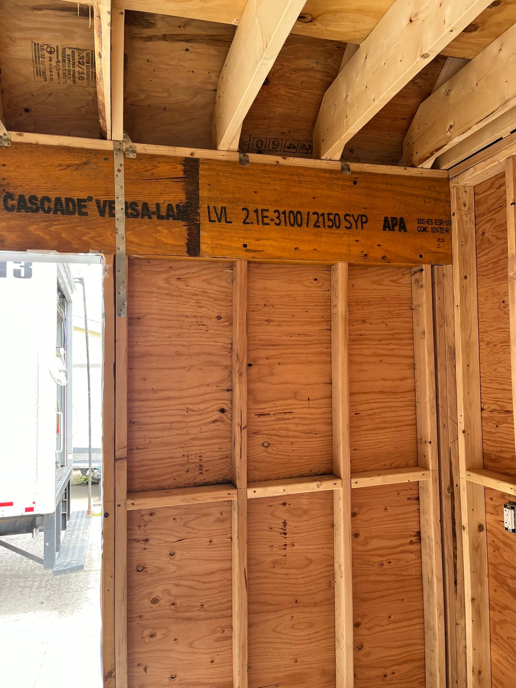 Garage by Ivy Lea Construction