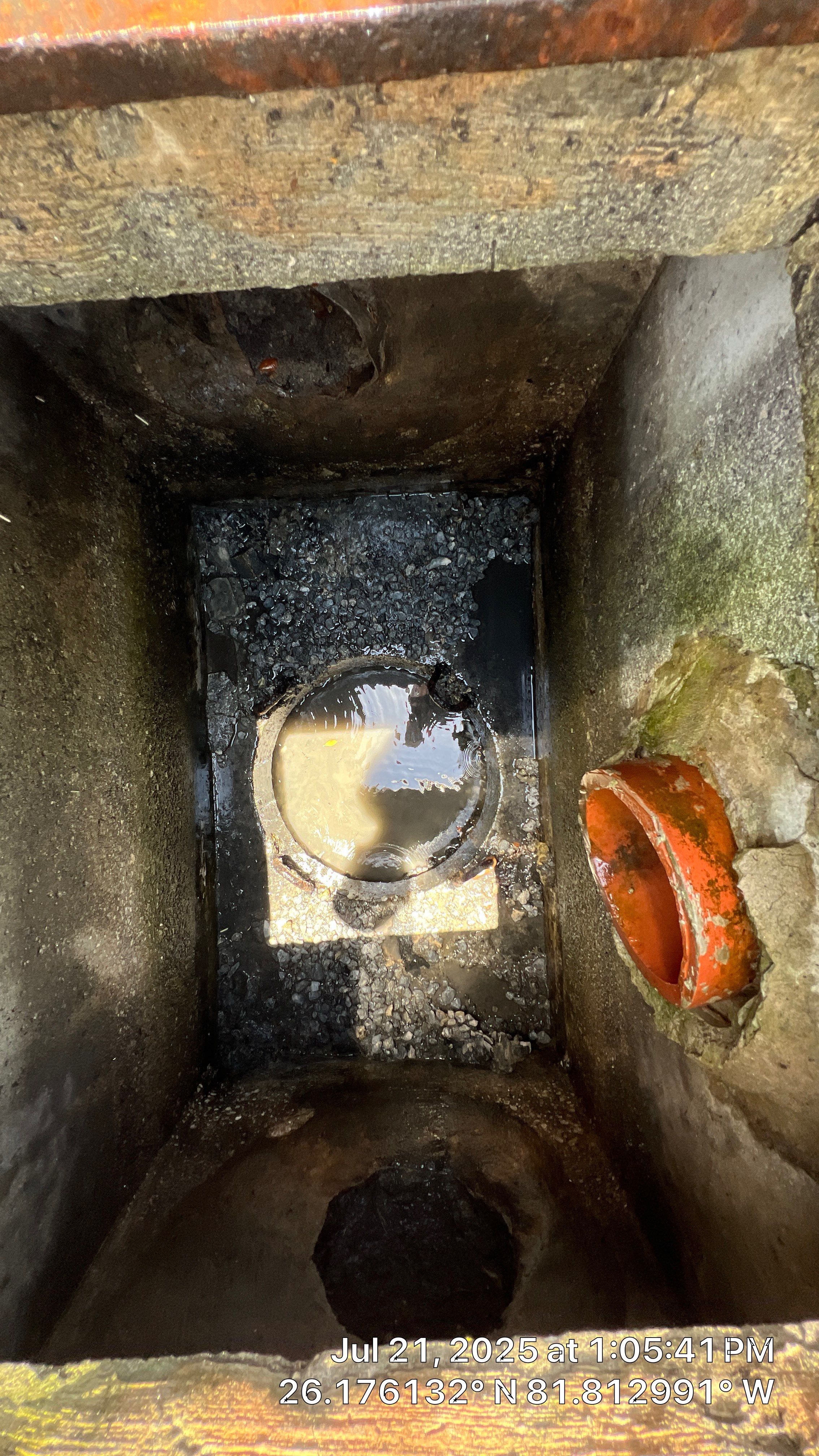 Naples Condo Complex Stormwater System Maintenance and Hurricane Cleanup by APS Power & Water