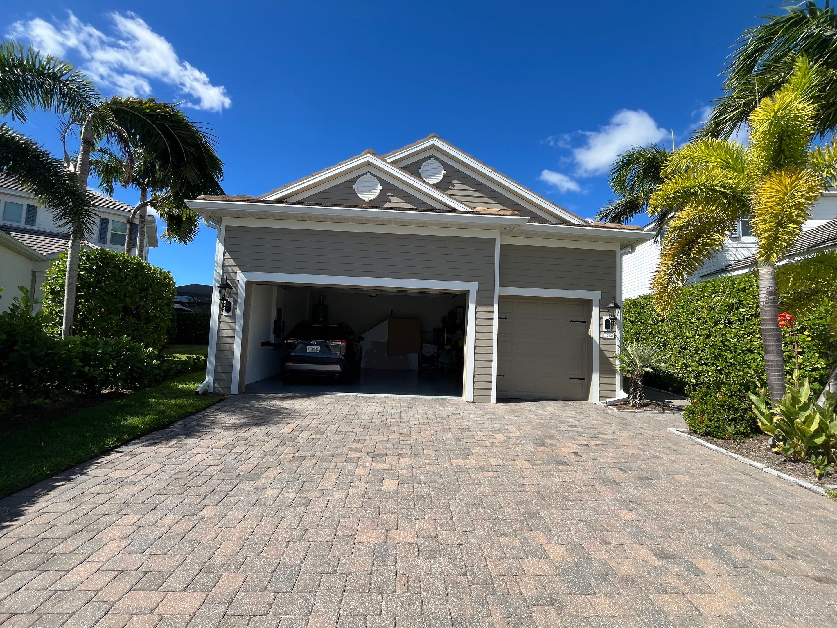 Bronze Downspouts & 7-Inch K-style Seamless Gutter Installation in Fort Myers FL by Gutter Professors