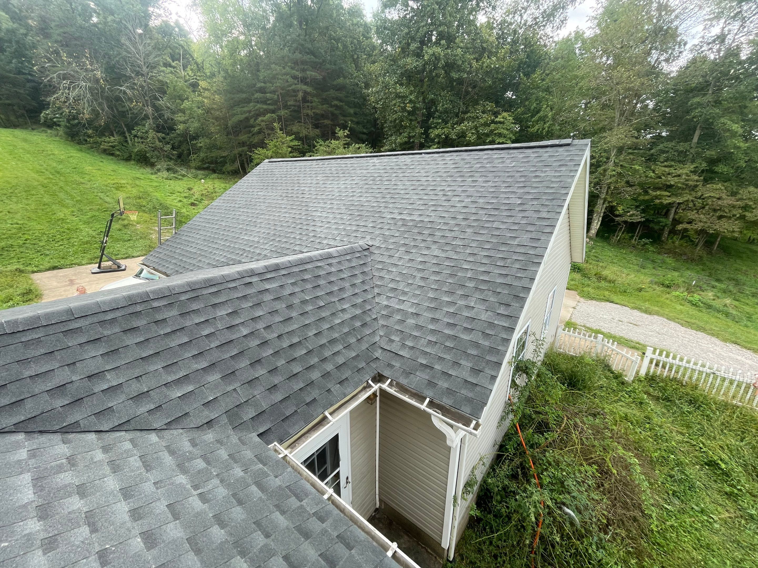 Residential Roofing Installation using GAF Timberline HDZ by Rainstoppers Roofing