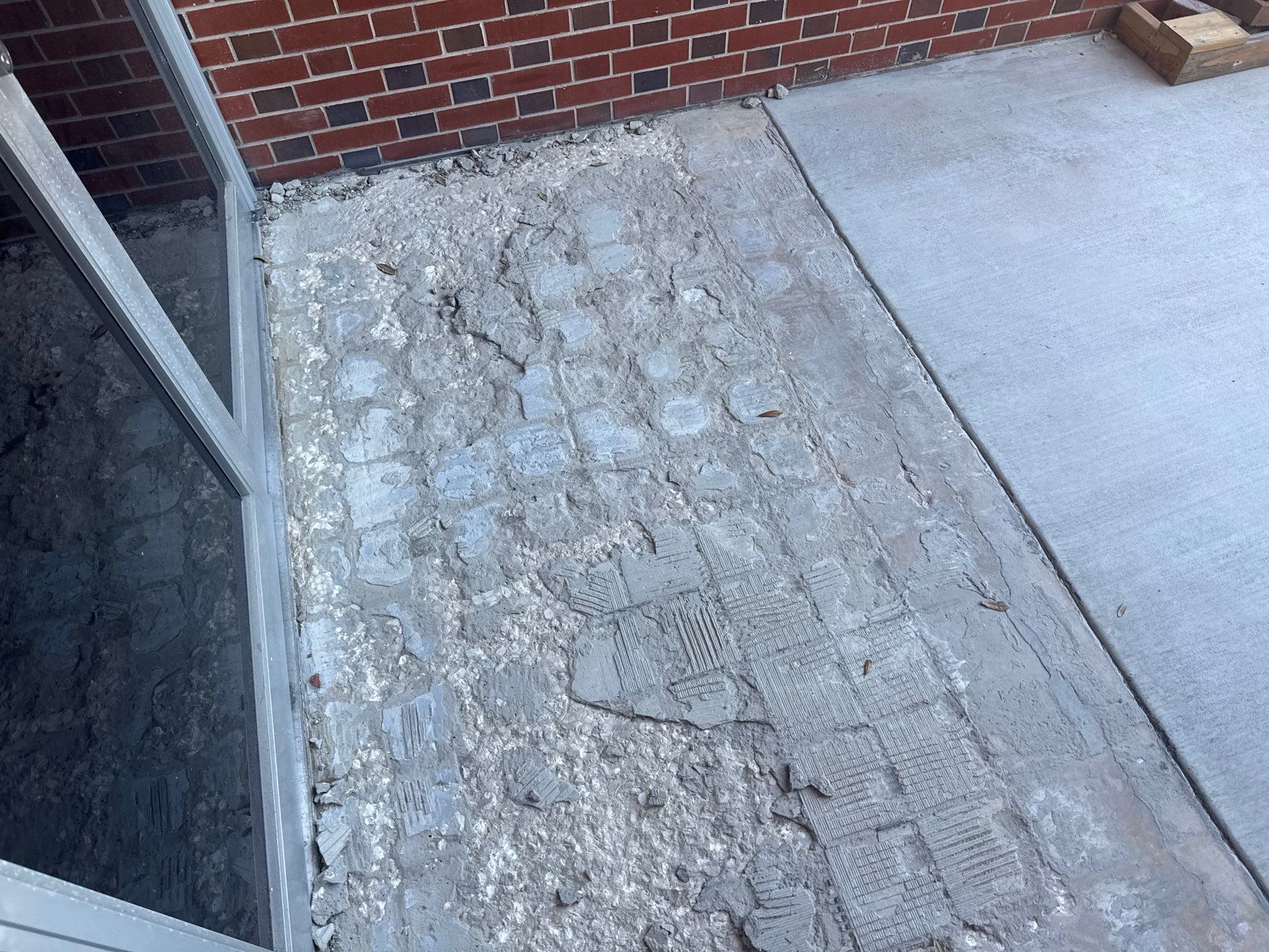 Lake Butler Courthouse in Lake Butler, FL in Pebble Beach by Cross Creek Concrete Coatings