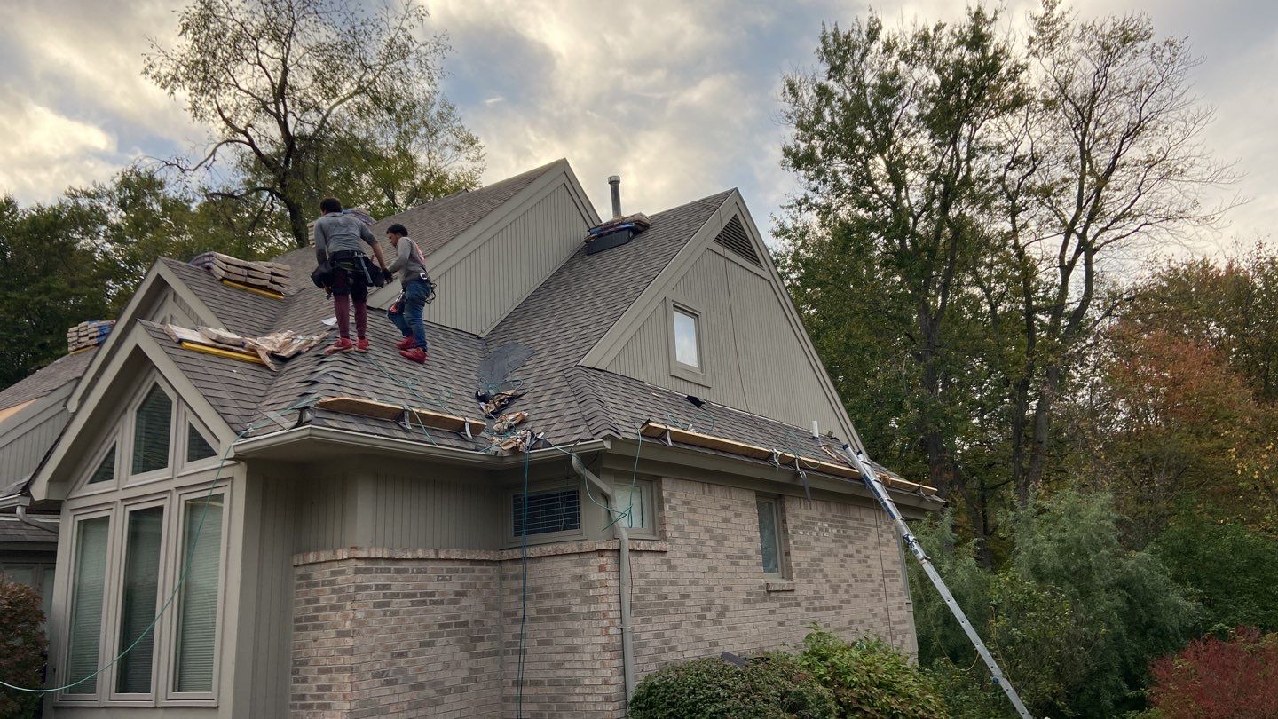 Roof Replacement using CertainTeed Landmark by 180 Contractors