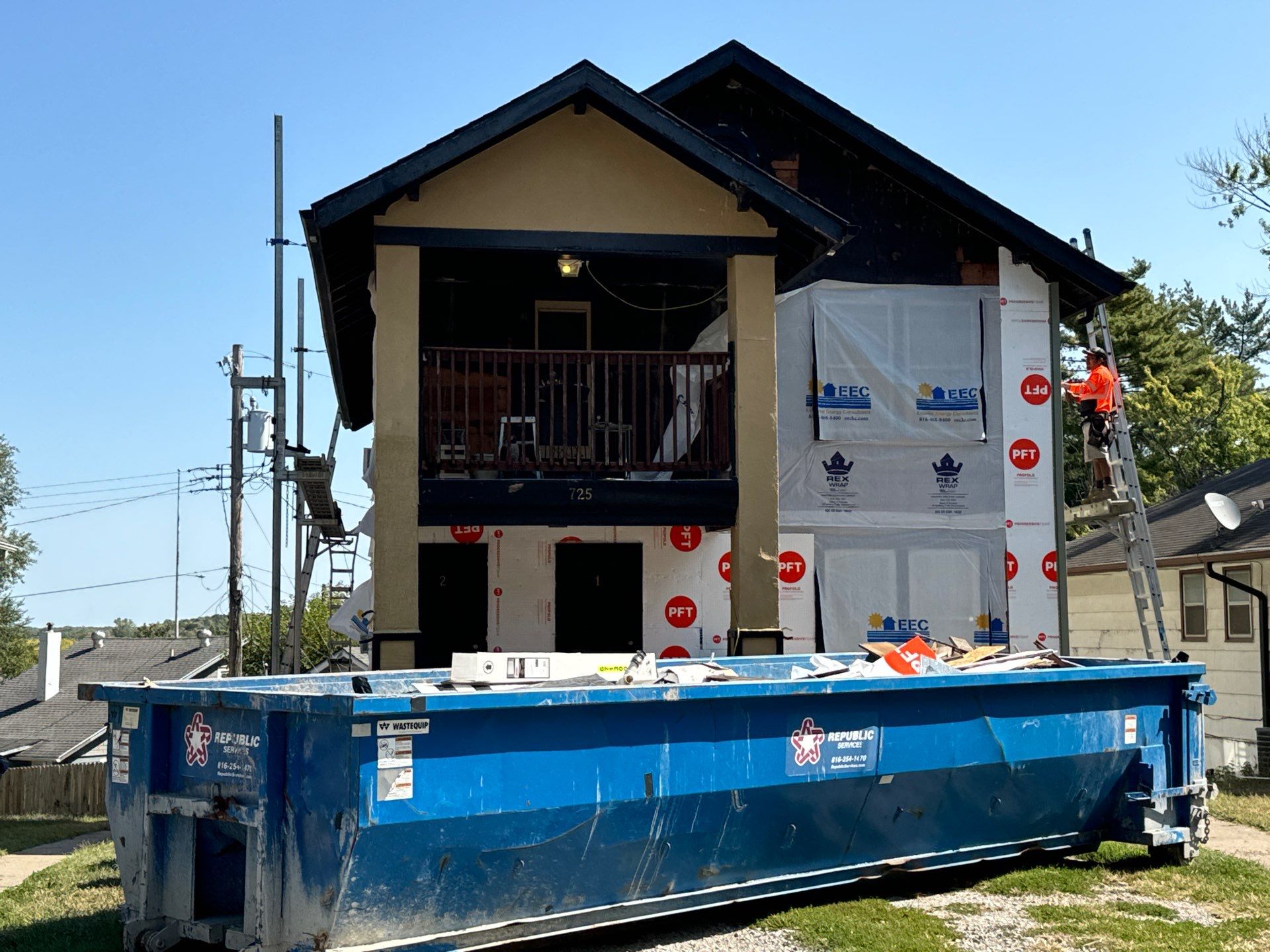 Siding Installation using Elm Grove by EEC  Windows, Siding & Roofing 