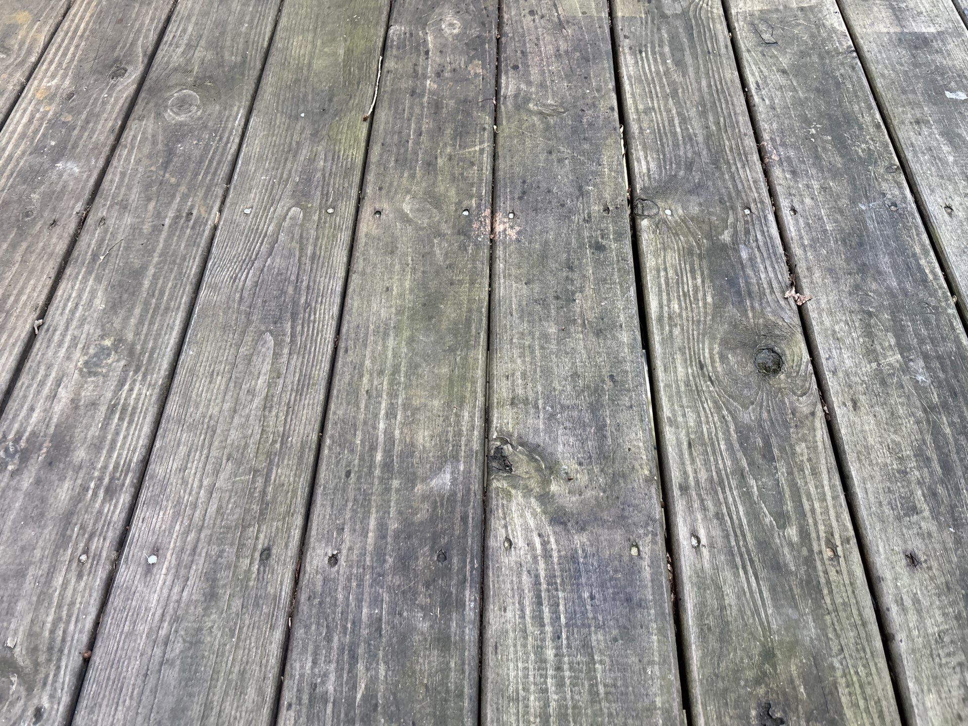 Wood Deck using Wood Sealant by DuraSeal