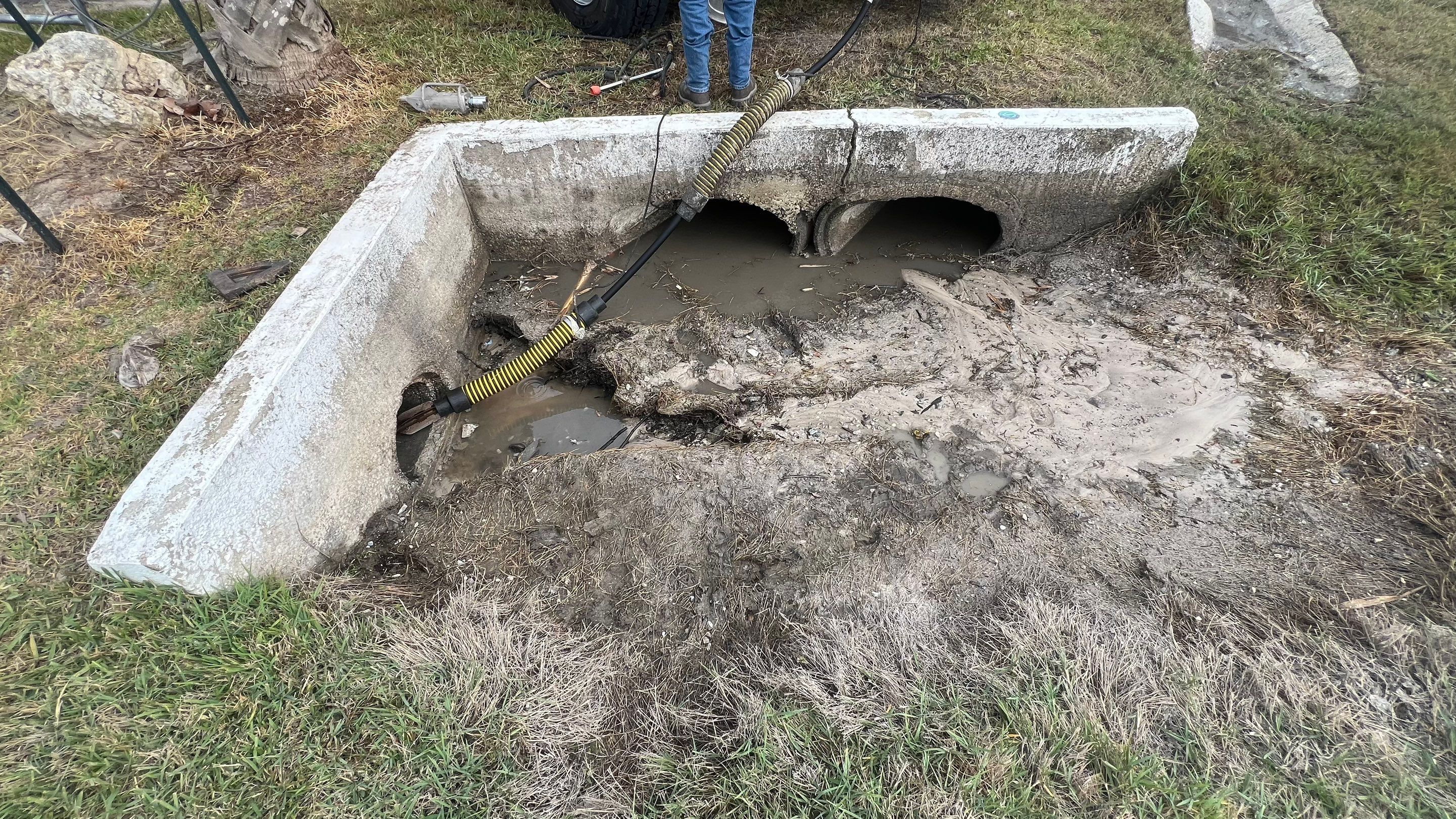 Bonita Springs Condo Stormwater System Maintenance by Don Mar, Inc. Storm Water Solutions