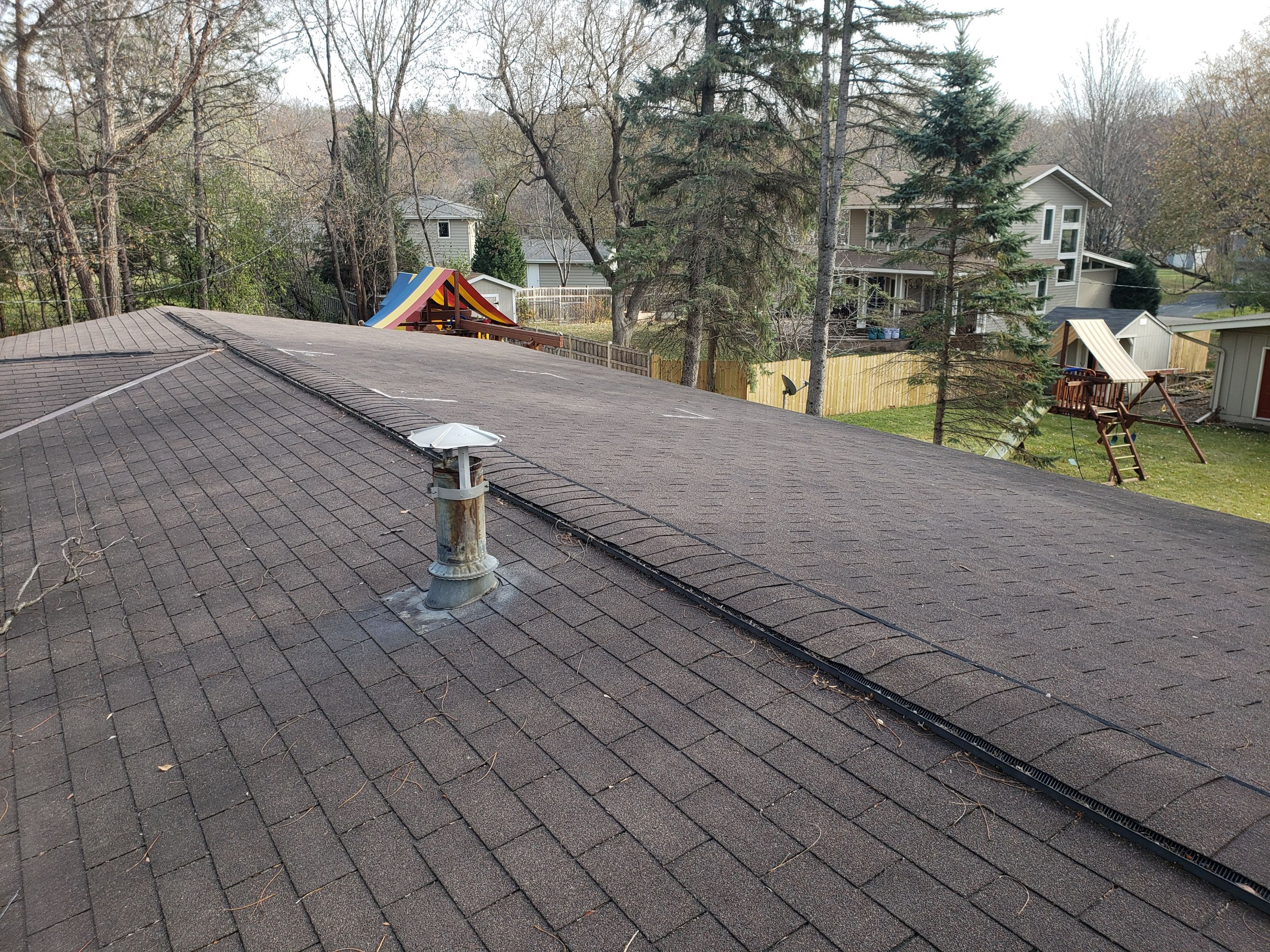Minnetonka, MN – Low-Slope Roof Replacement with Full Ice & Water Shield by First Impressions Exteriors