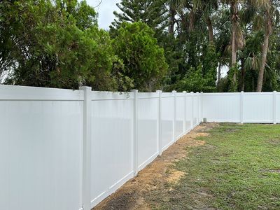 Vinyl Fence Installation using Vinyl Privacy Fence
