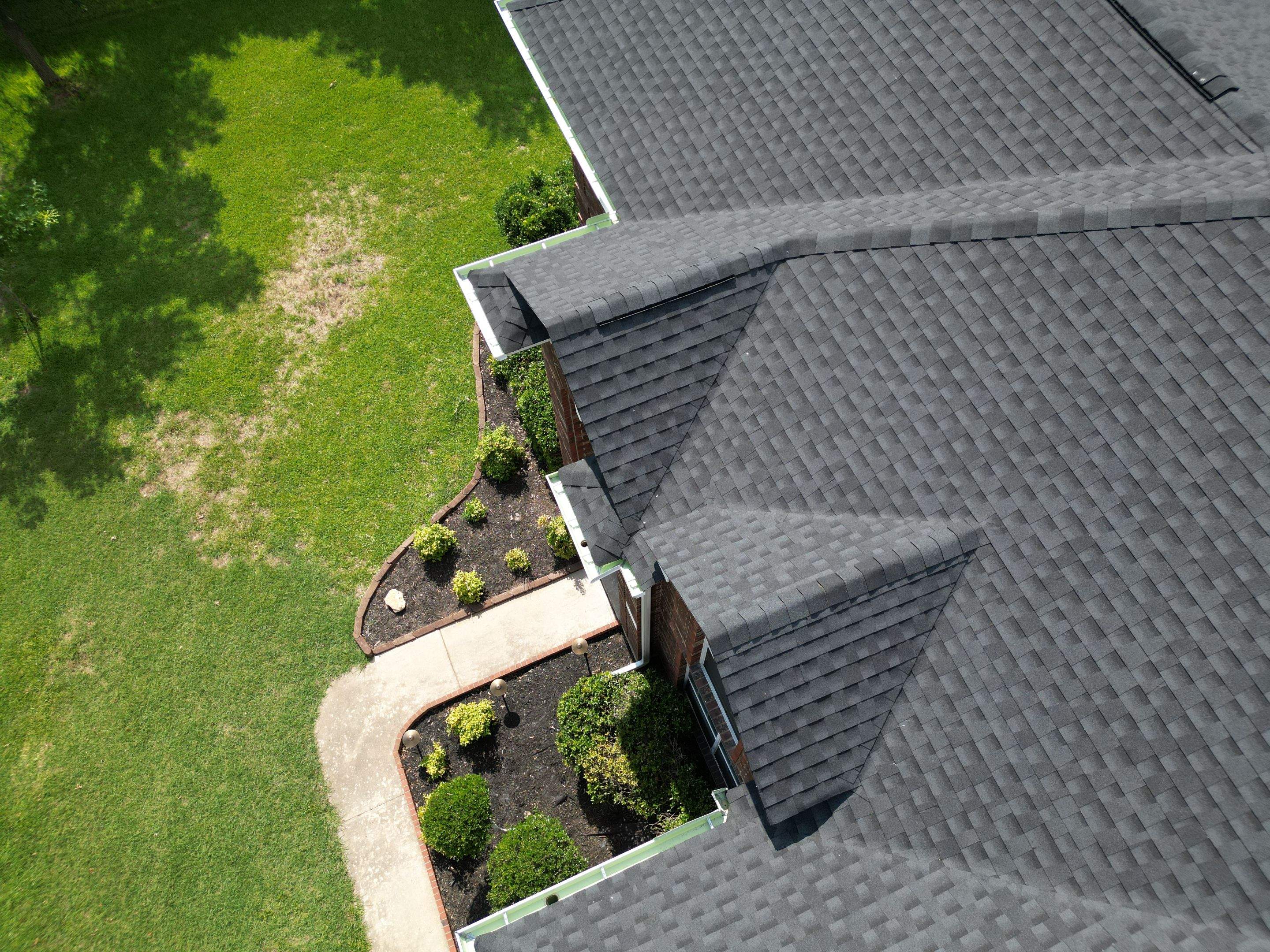 Charcoal - GAF Timberline HDZ by RoofsOnly.com