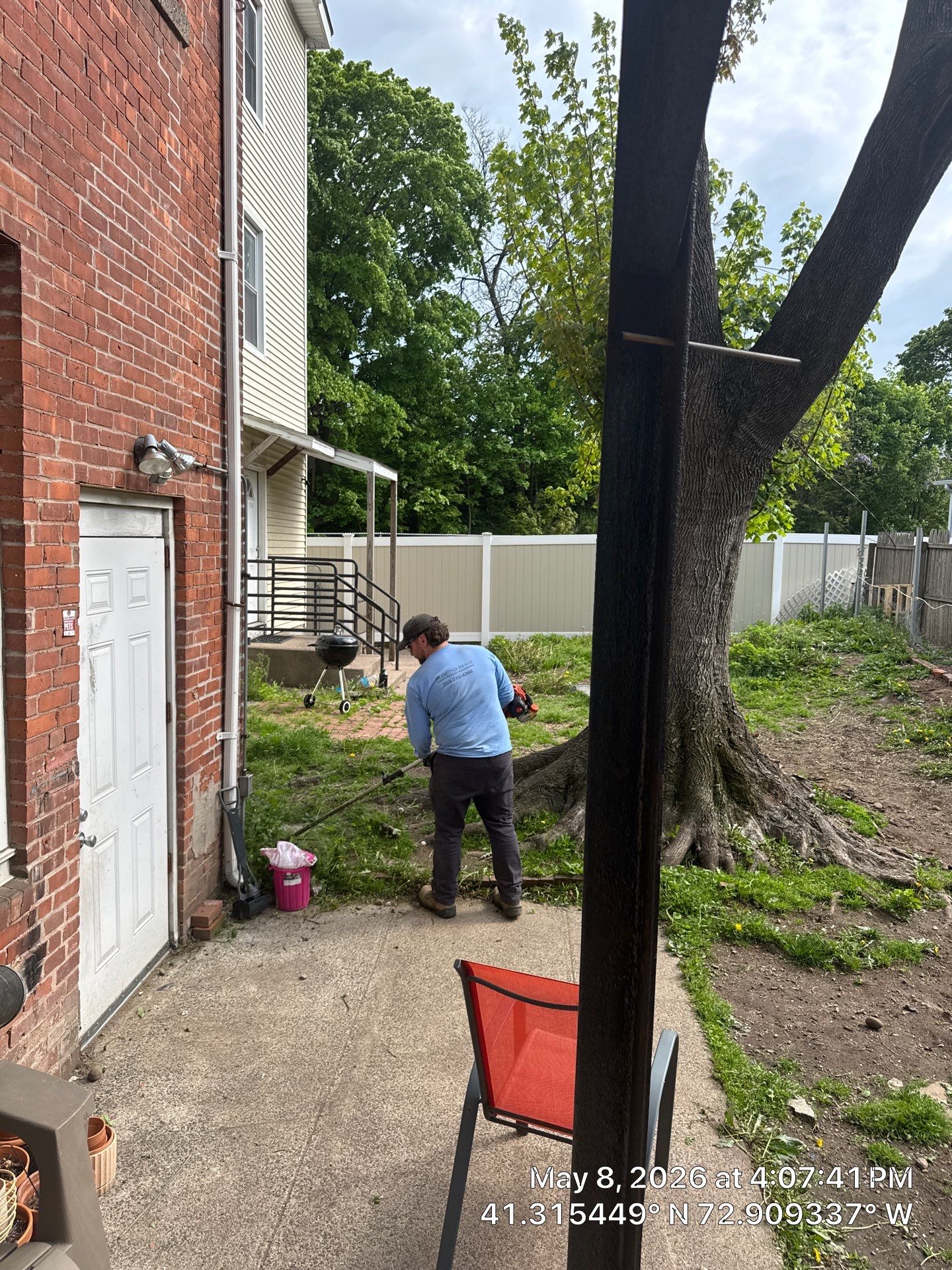 Professional Lawn Maintenance and Property Trimming in New Haven by Diamond Image LLC